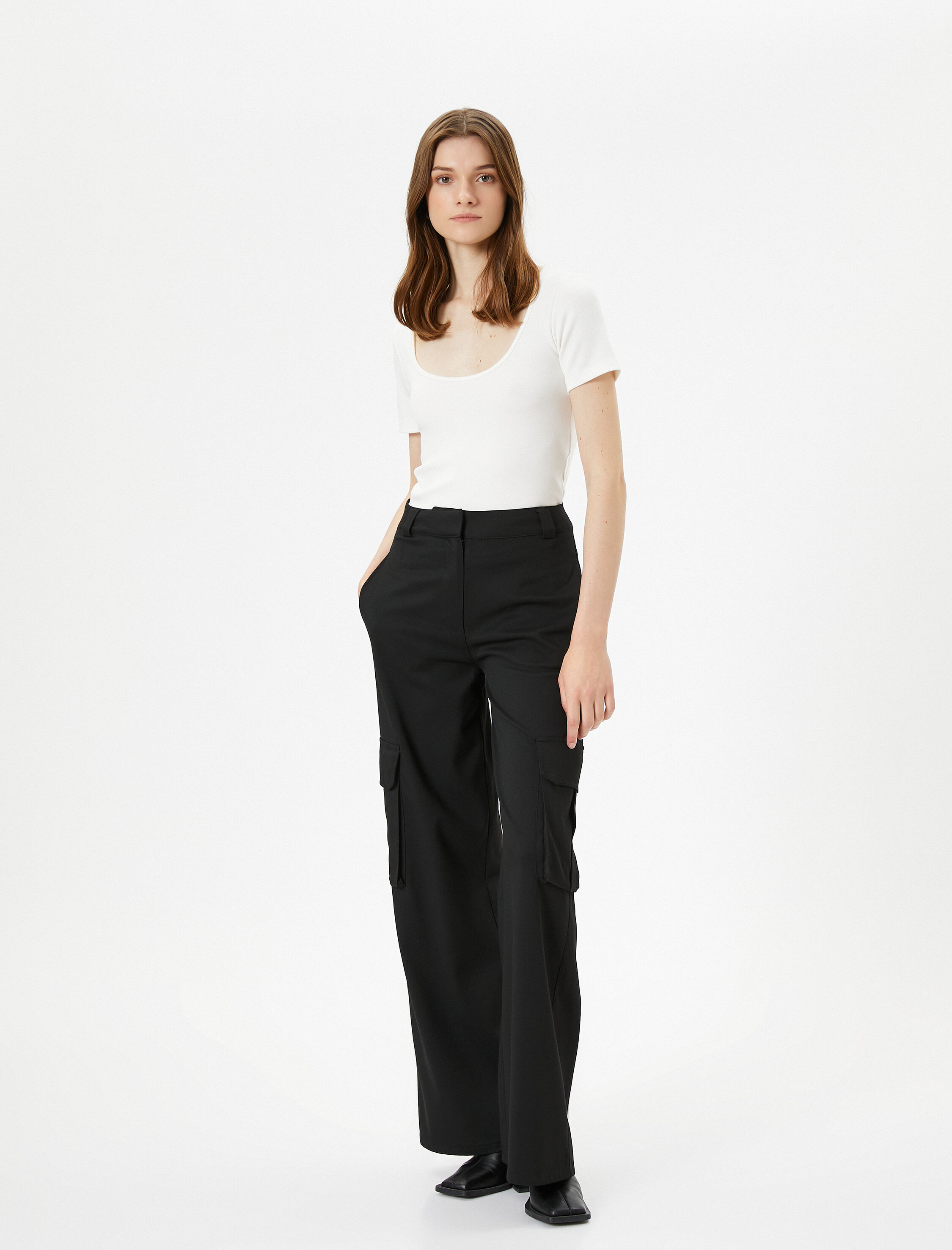   Basic Body U Yaka Kısa Kollu Viskon Karışımlı