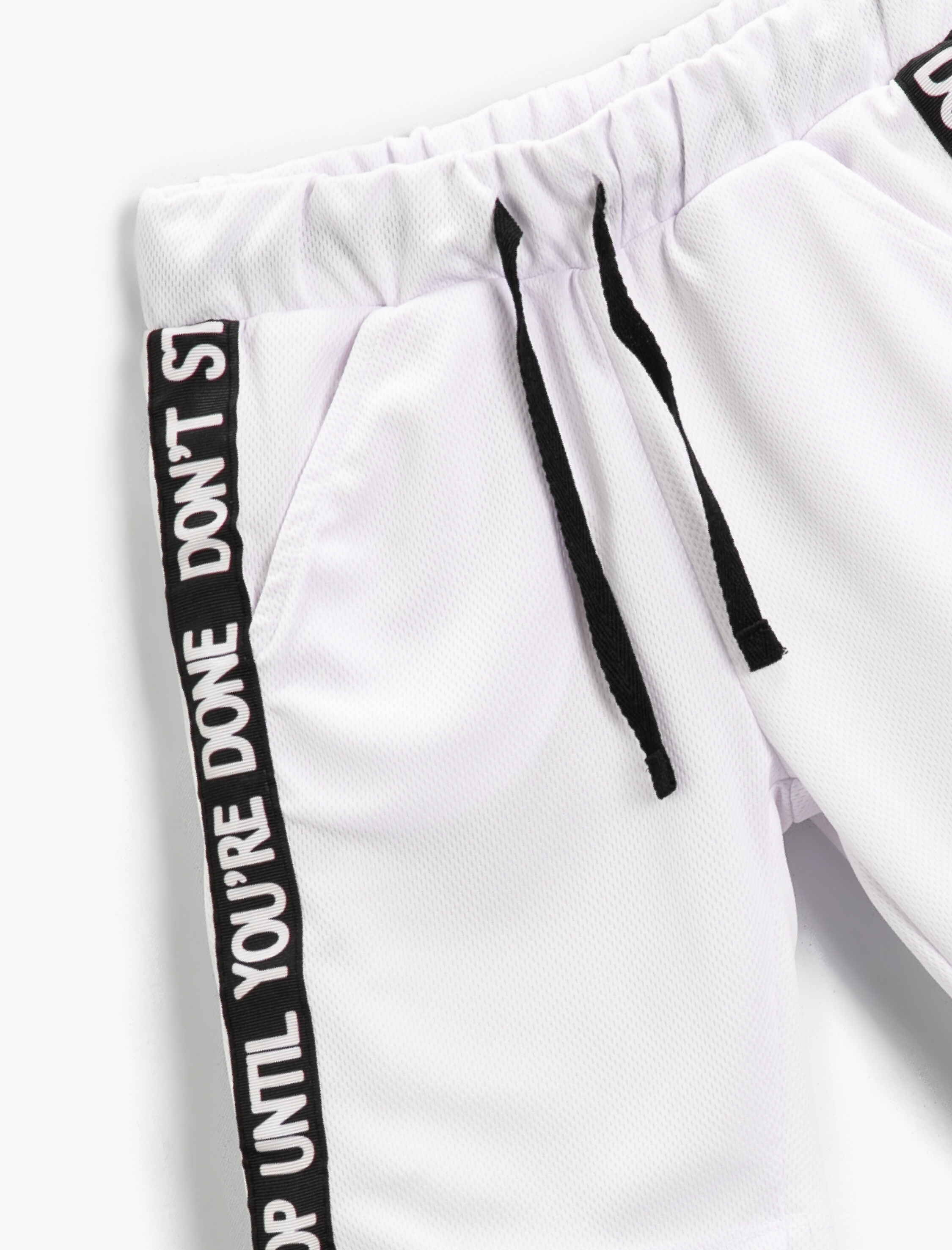  Erkek Çocuk Slogan Baskılı Şort Beli Bağcıklı