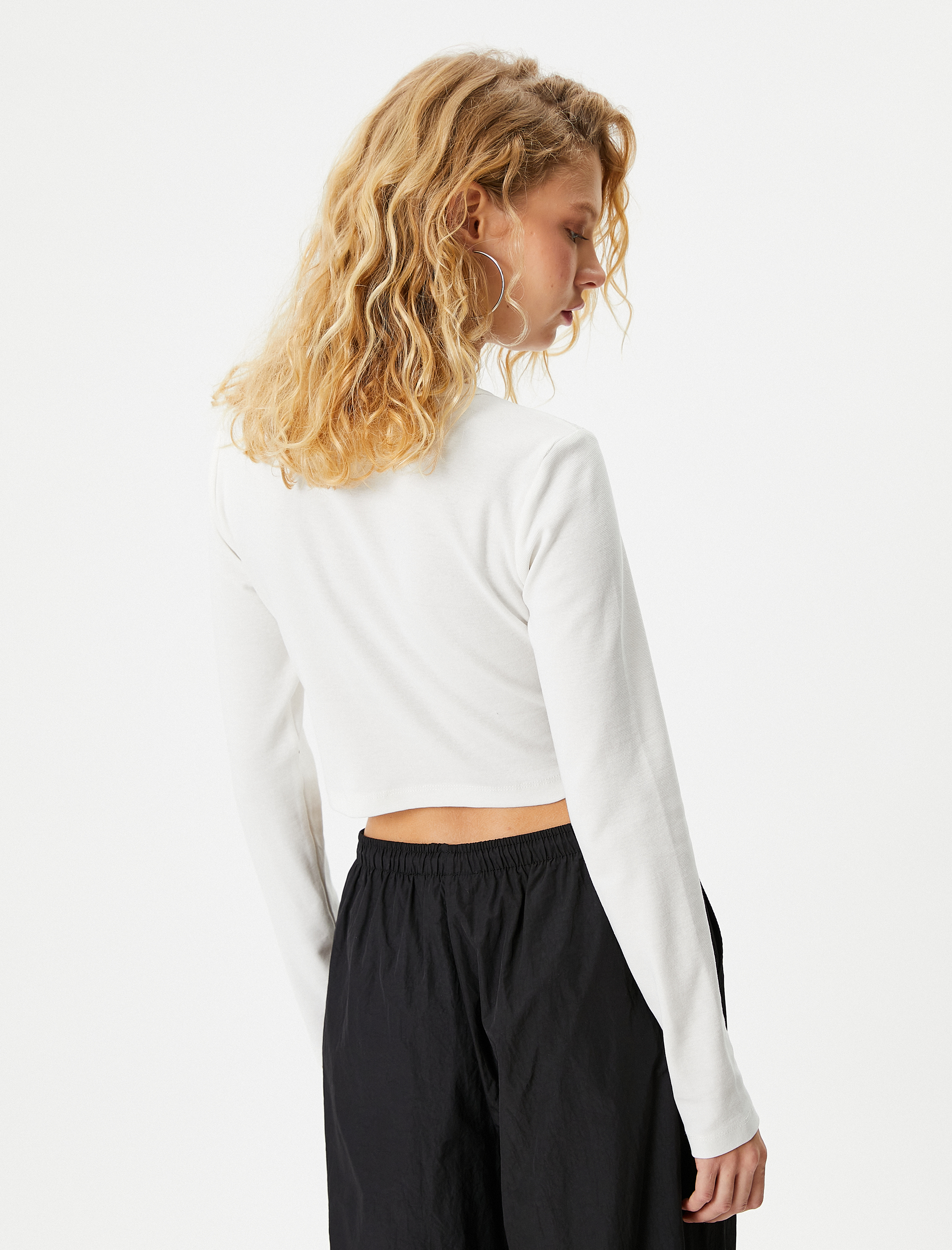   Fileli Kolej Crop Tişört Uzun Kollu Bisiklet Yaka Pamuklu