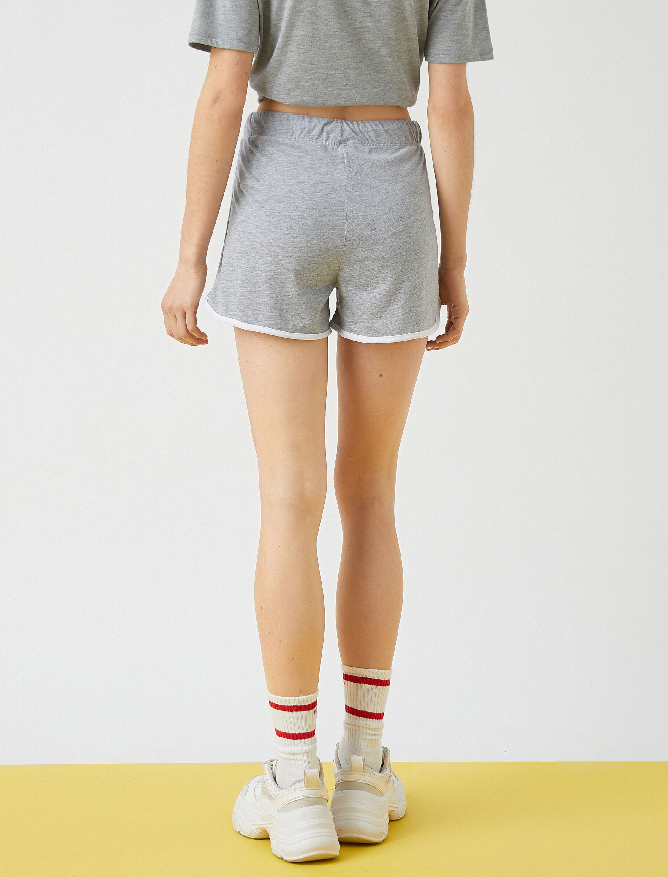   Mini Şort Beli Bağlamalı Biyeli