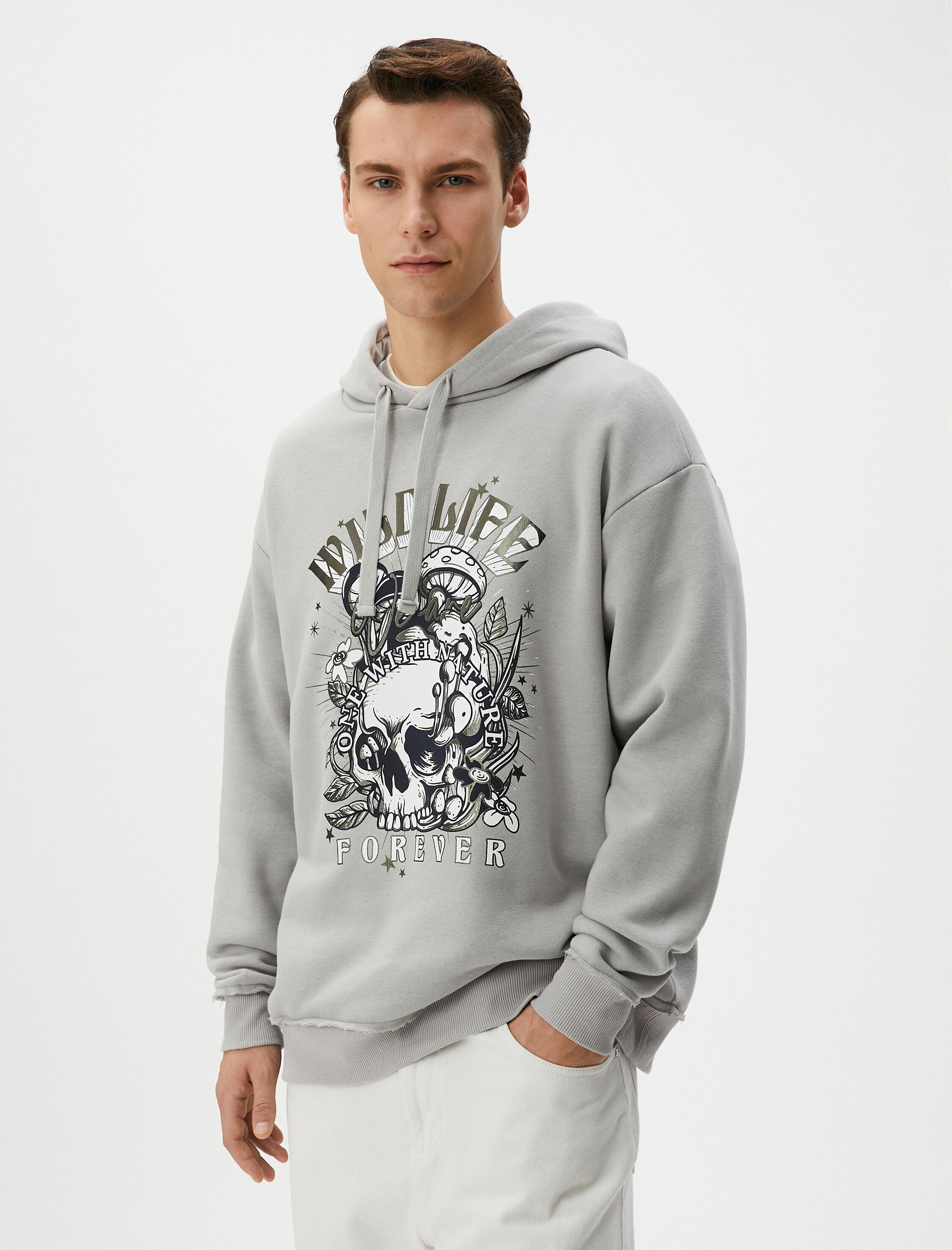 Oversize Kapşonlu Sweatshirt Kuru Kafa Baskılı Şardonlu