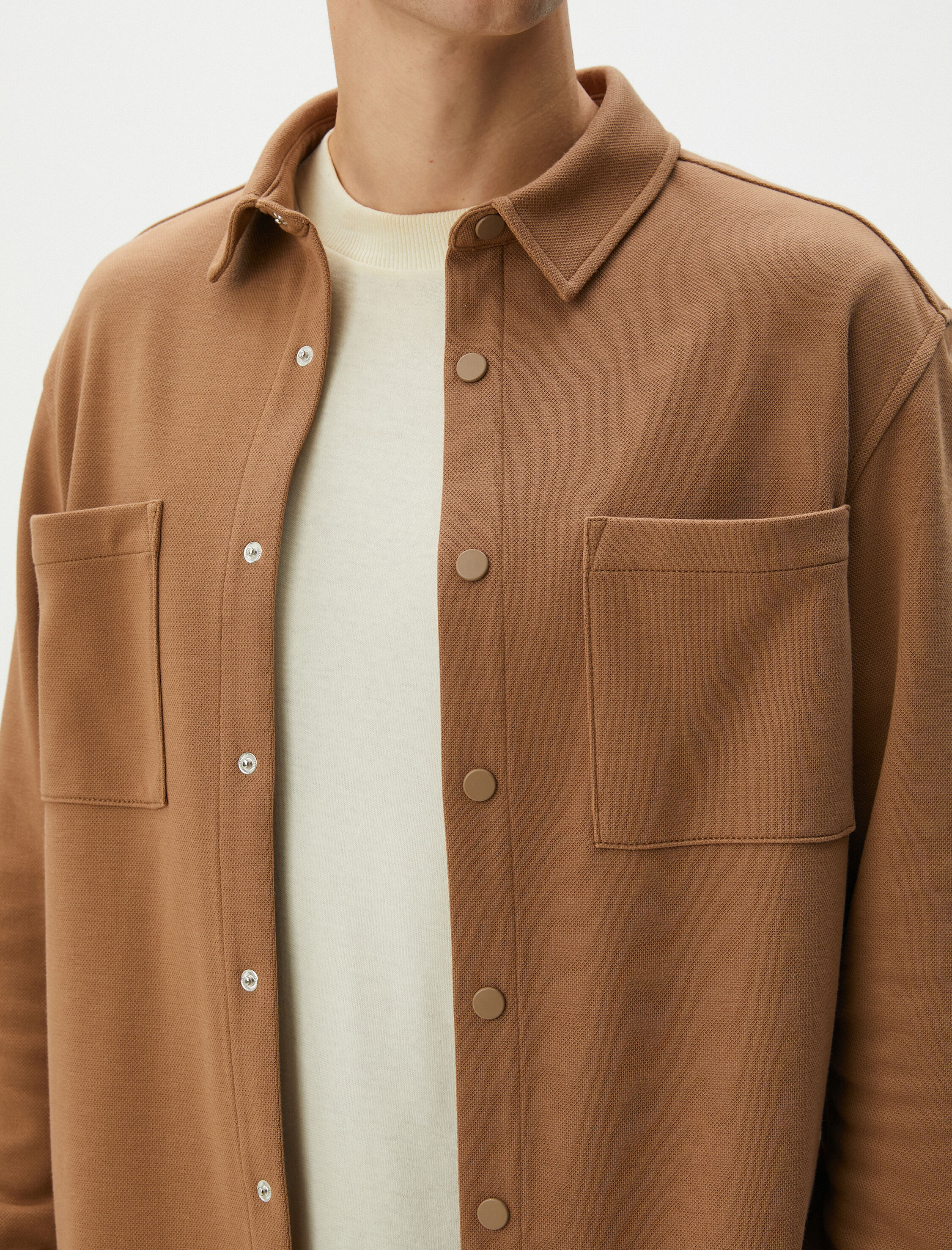   Spor Gömlek Uzun Kollu Klasik Yaka Cep Detaylı Çıtçıt Düğmeli