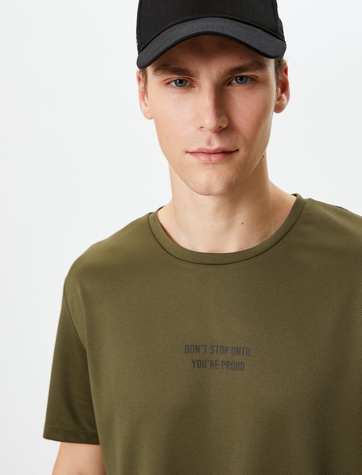  Spor Tişört Slogan İşlemeli Renk Bloklu Bisiklet Yaka Kısa Kollu