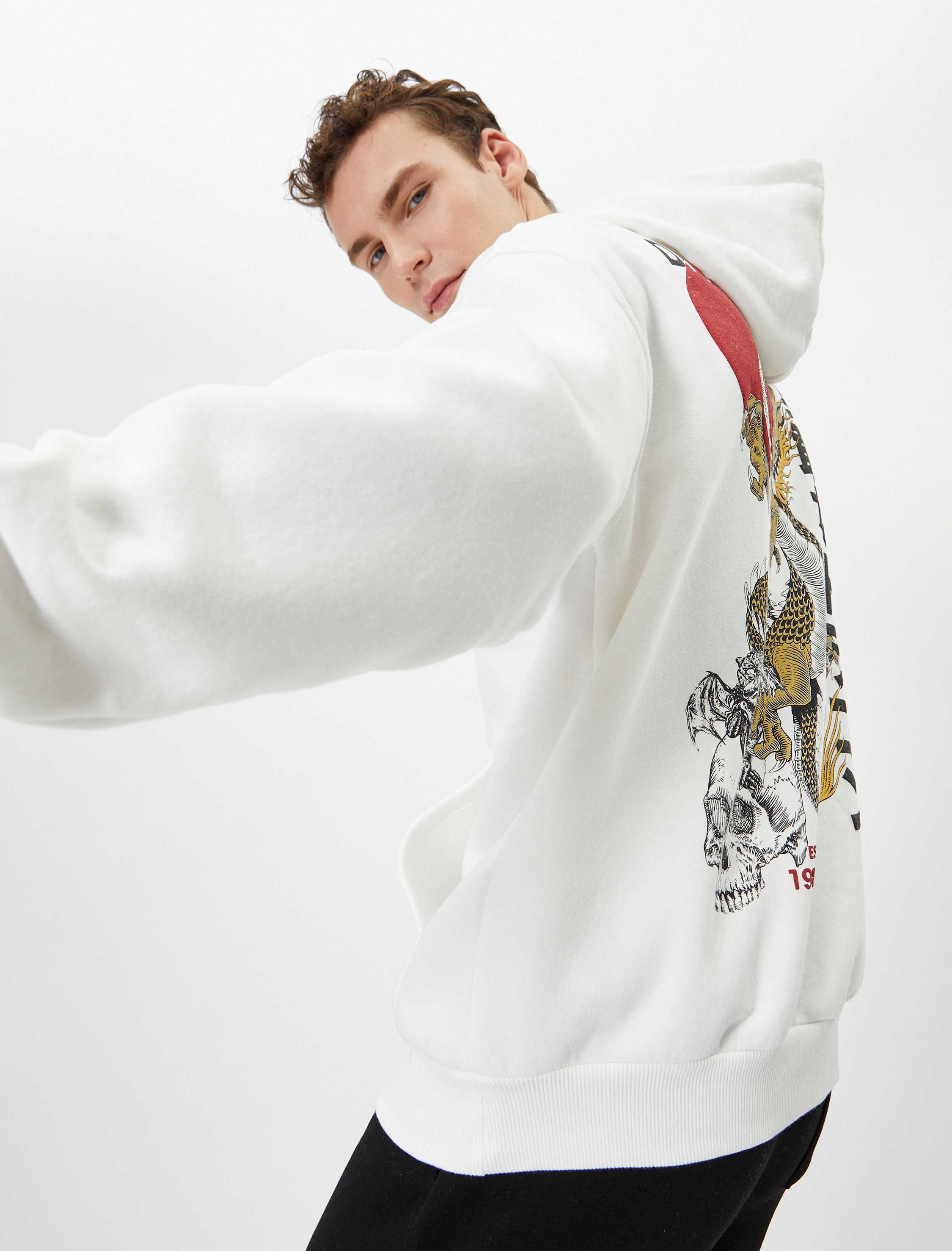 Oversize Hoodie Arkası Baskılı Uzakdoğu Temalı Kanguru Cepli Şardonlu
