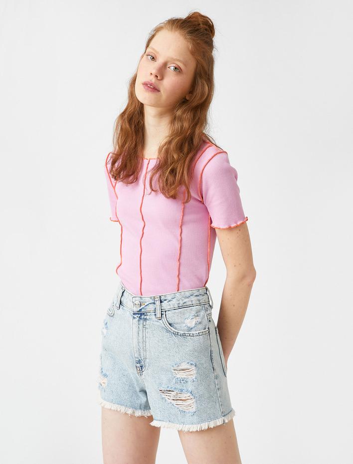  Kısa Kollu Tişört