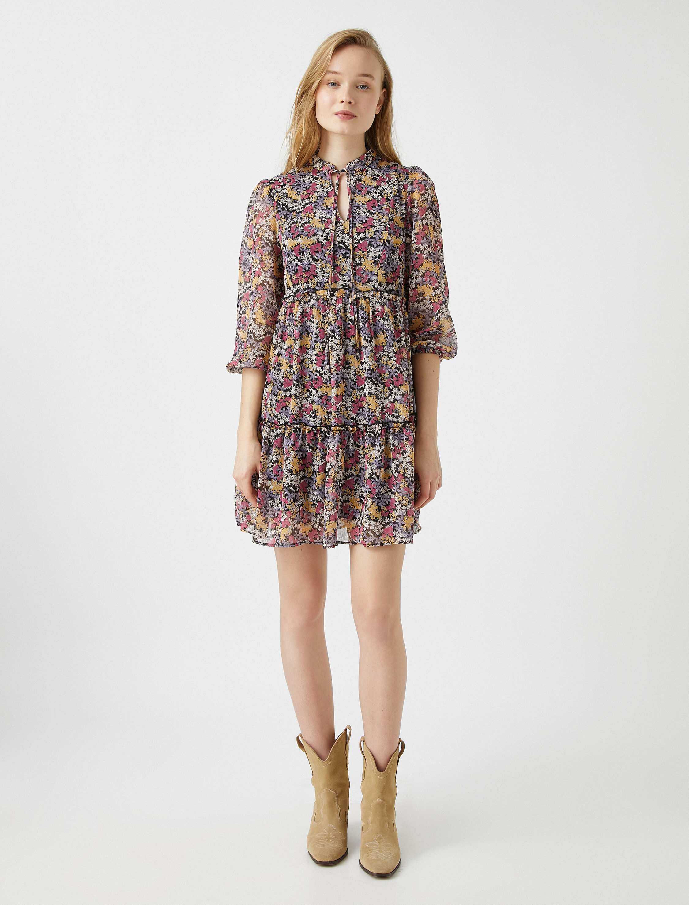   Çiçekli Şifon Elbise