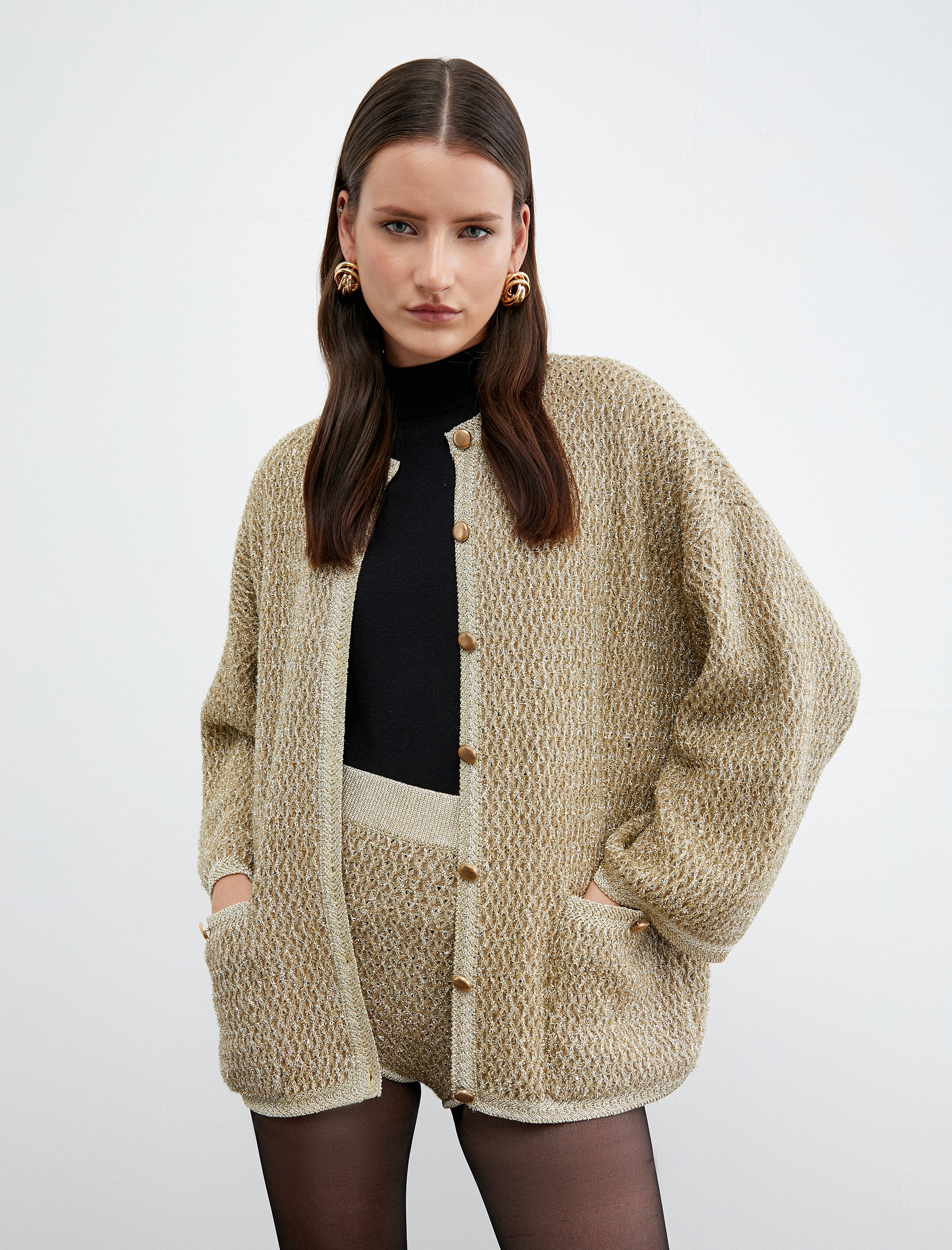   Tuba Ünsal X Koton - Simli Düğmeli Oversize Hırka