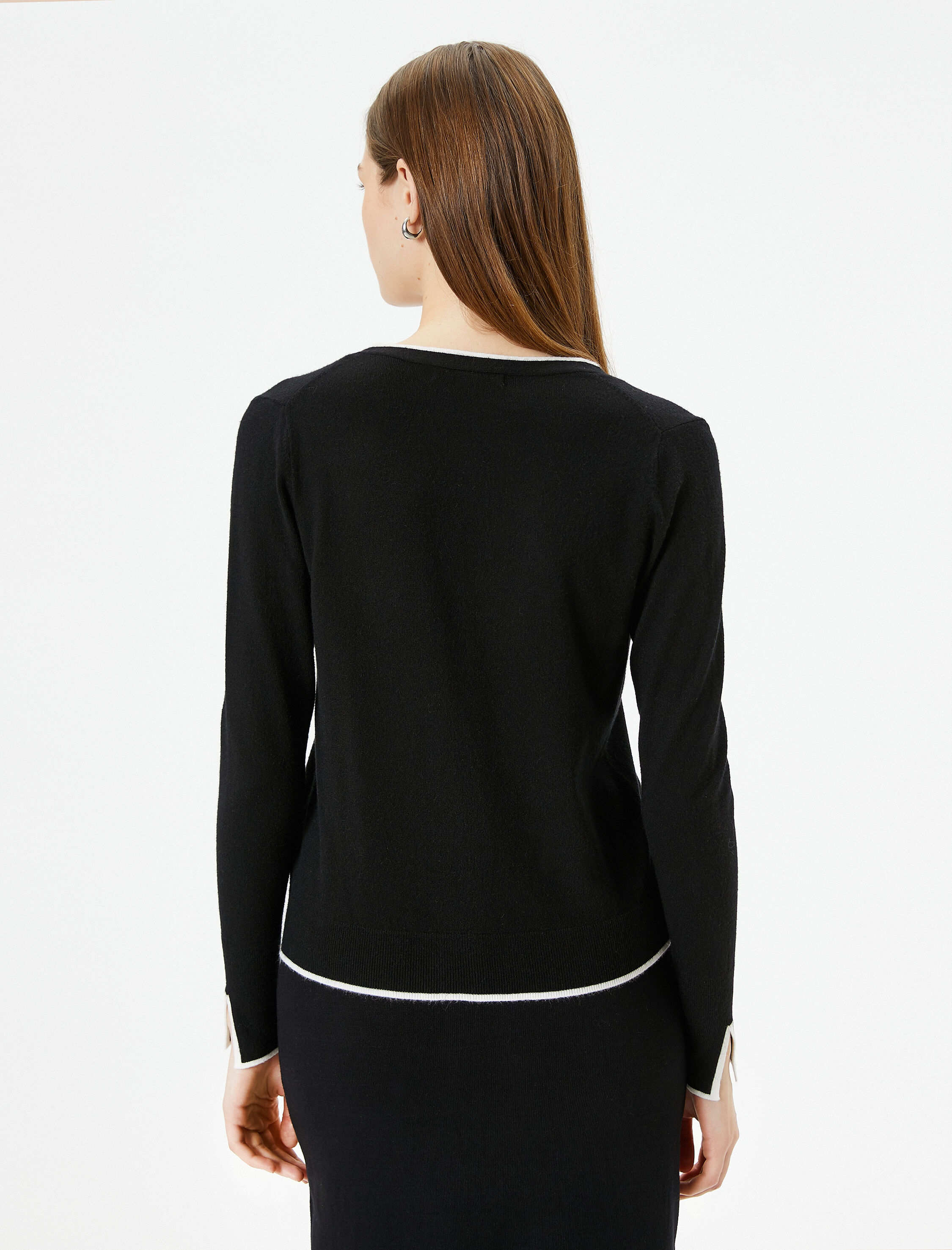   Triko Hırka İnci Düğmeli V Yaka