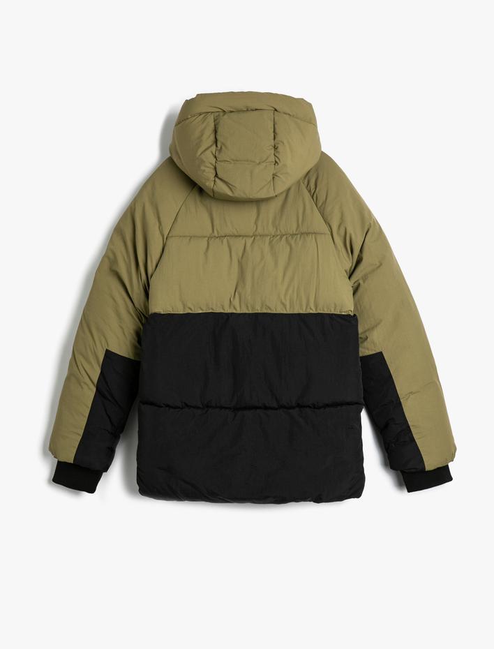 Erkek Çocuk Şişme Mont Kapüşonlu Peluş Astarlı Cepli