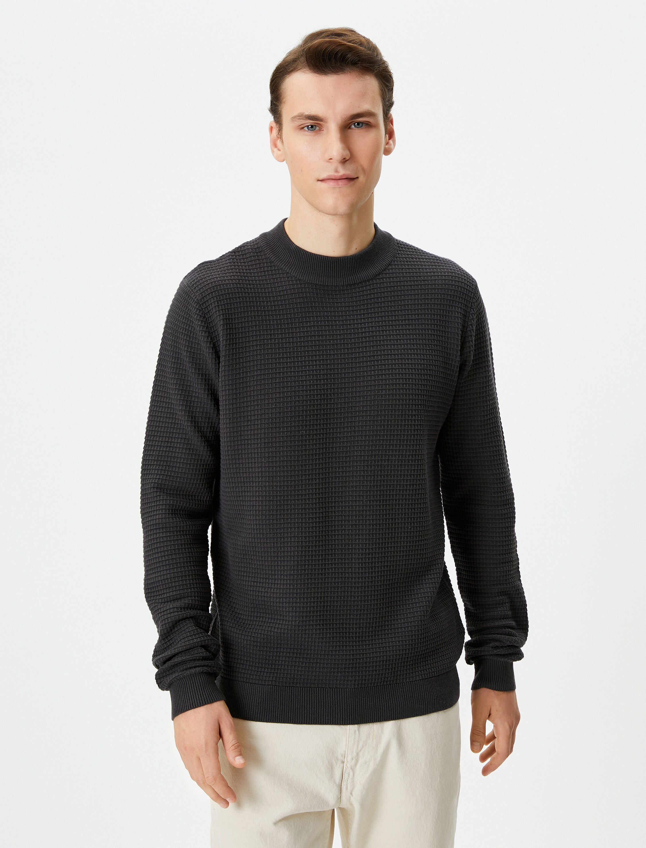   Slim Fit Kazak Triko Basic Bisiklet Yaka Dokulu