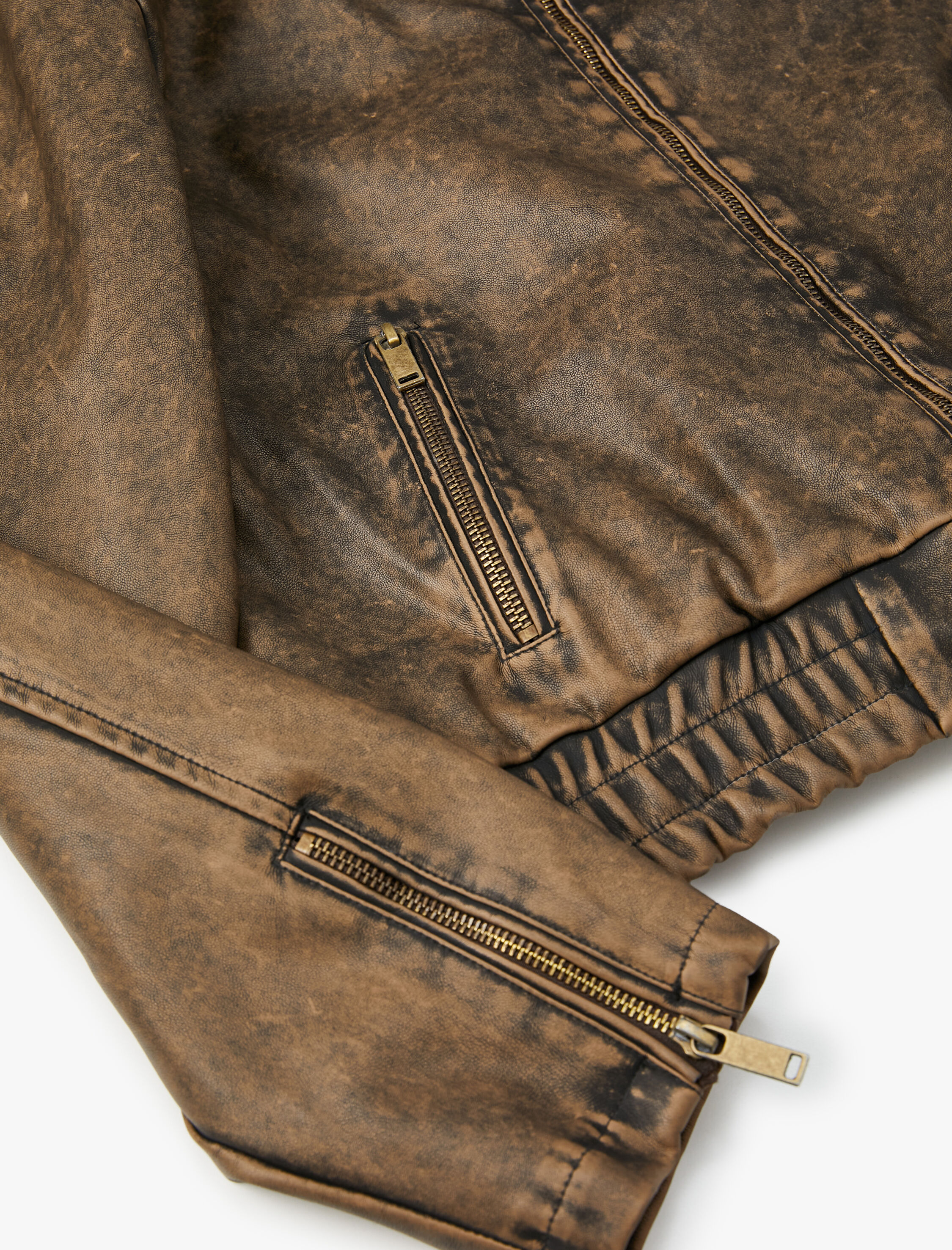   Suni Deri Ceket Eskitme Efektli Fermuarlı Gömlek Yaka