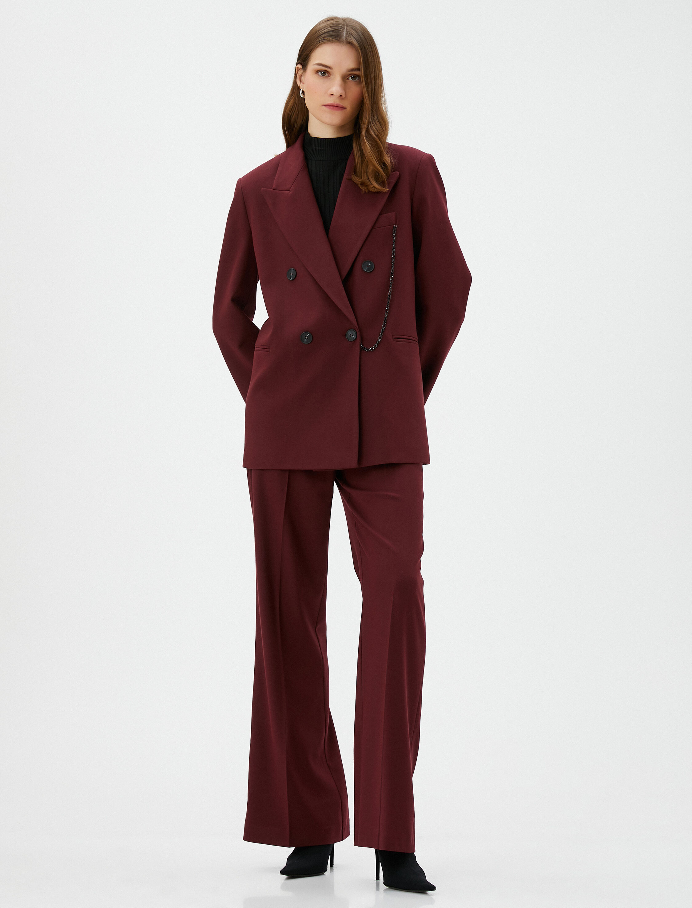   Zincir Detaylı Blazer Ceket