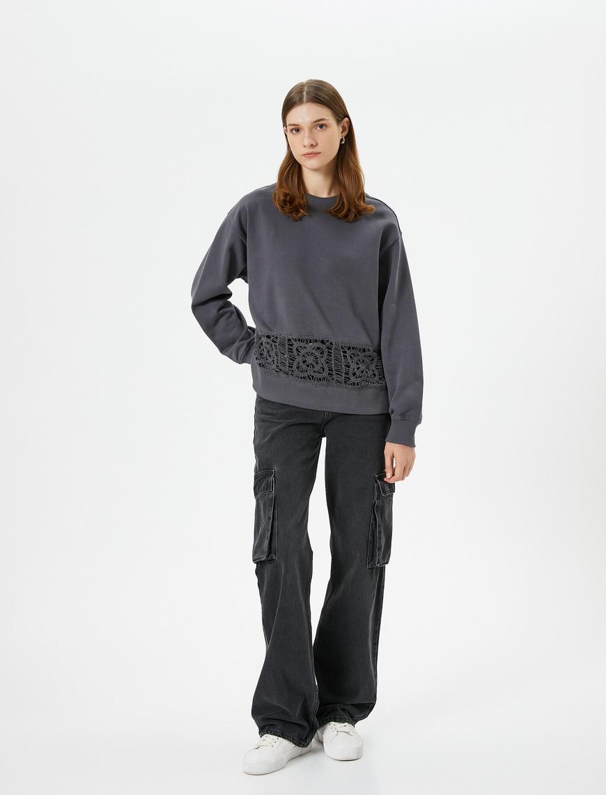   Bisiklet Yaka Sweatshirt Kroşe Detaylı Regular Fit Pamuklu
