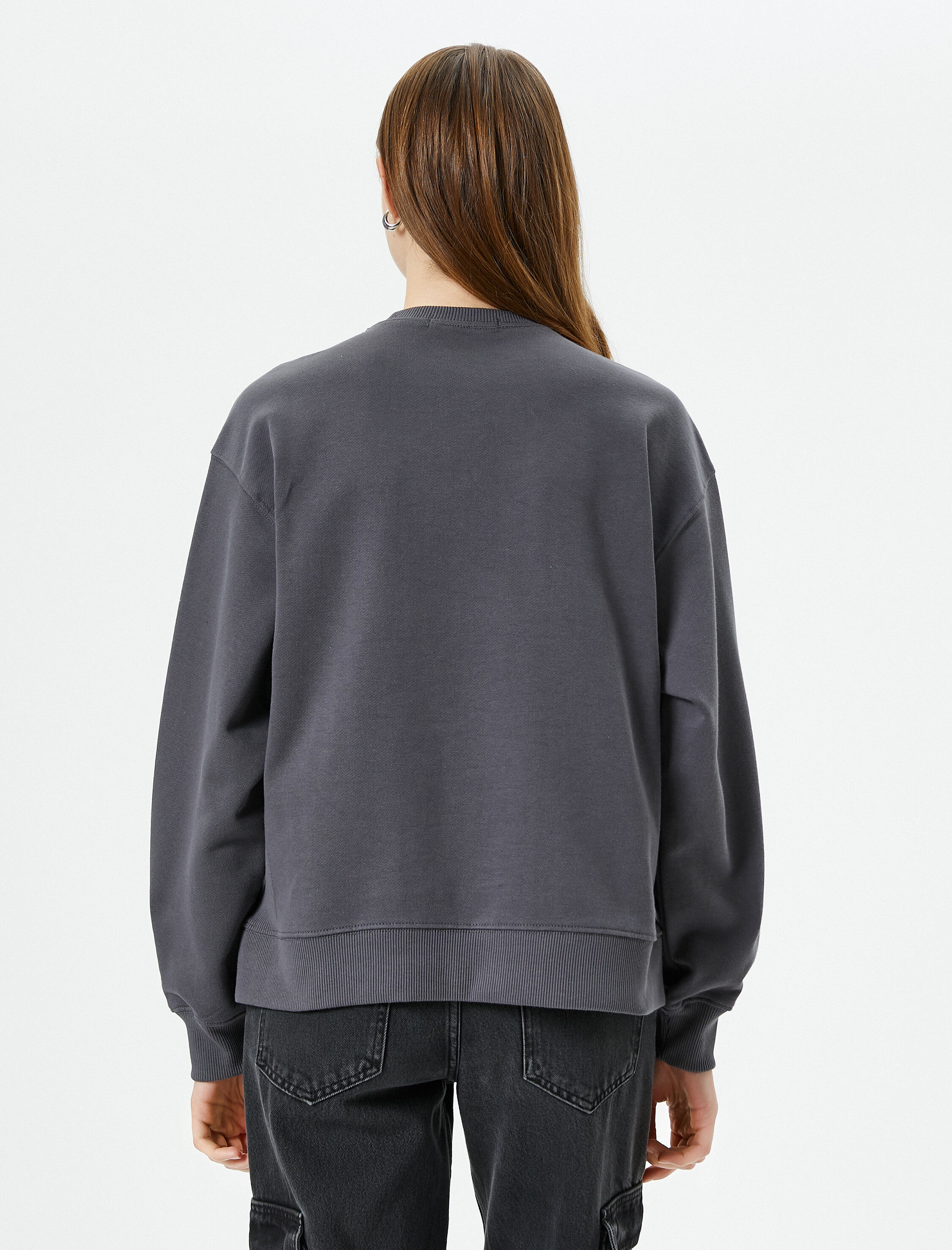   Bisiklet Yaka Sweatshirt Kroşe Detaylı Regular Fit Pamuklu