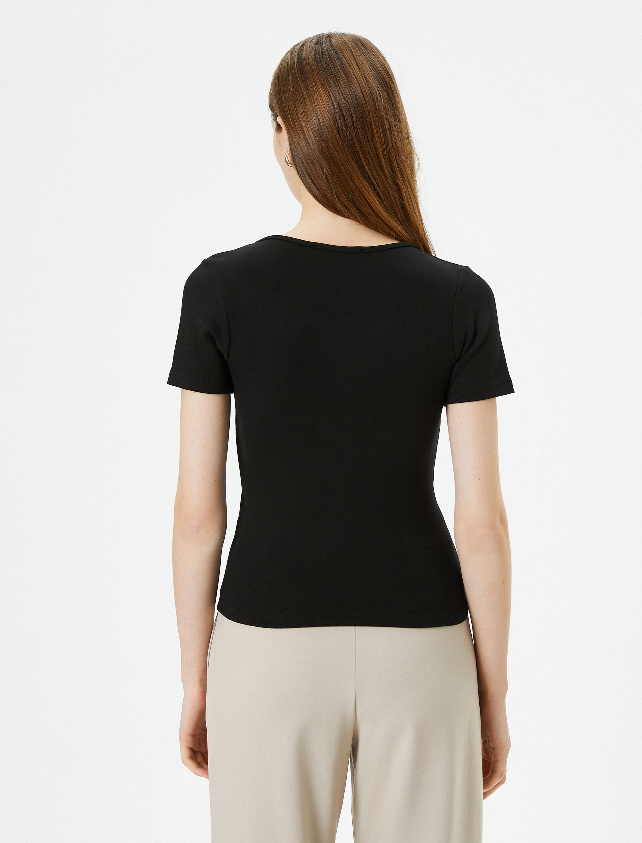 Basic Body U Yaka Kısa Kollu Viskon Karışımlı