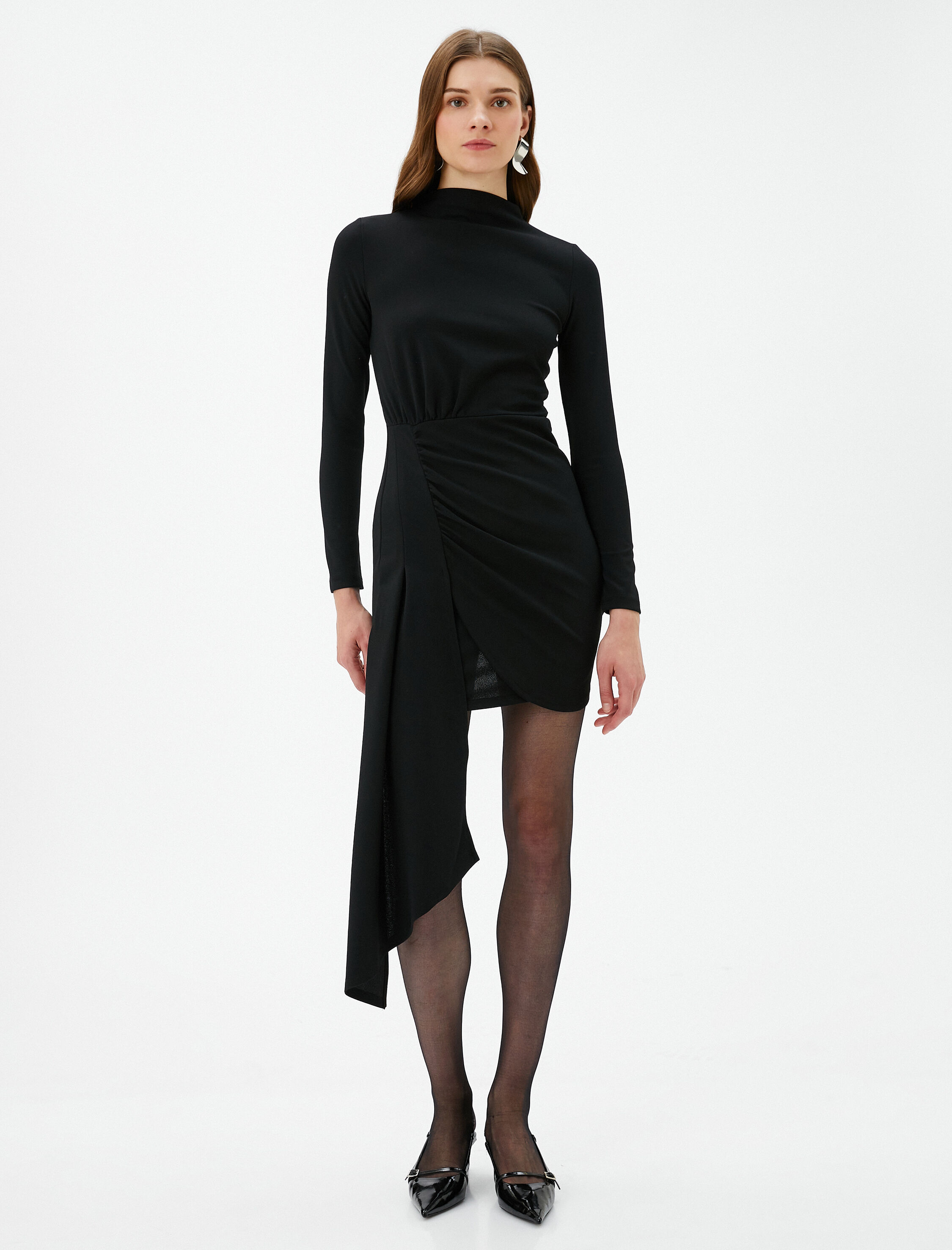   Uzun Kollu Asimetrik Mini Elbise