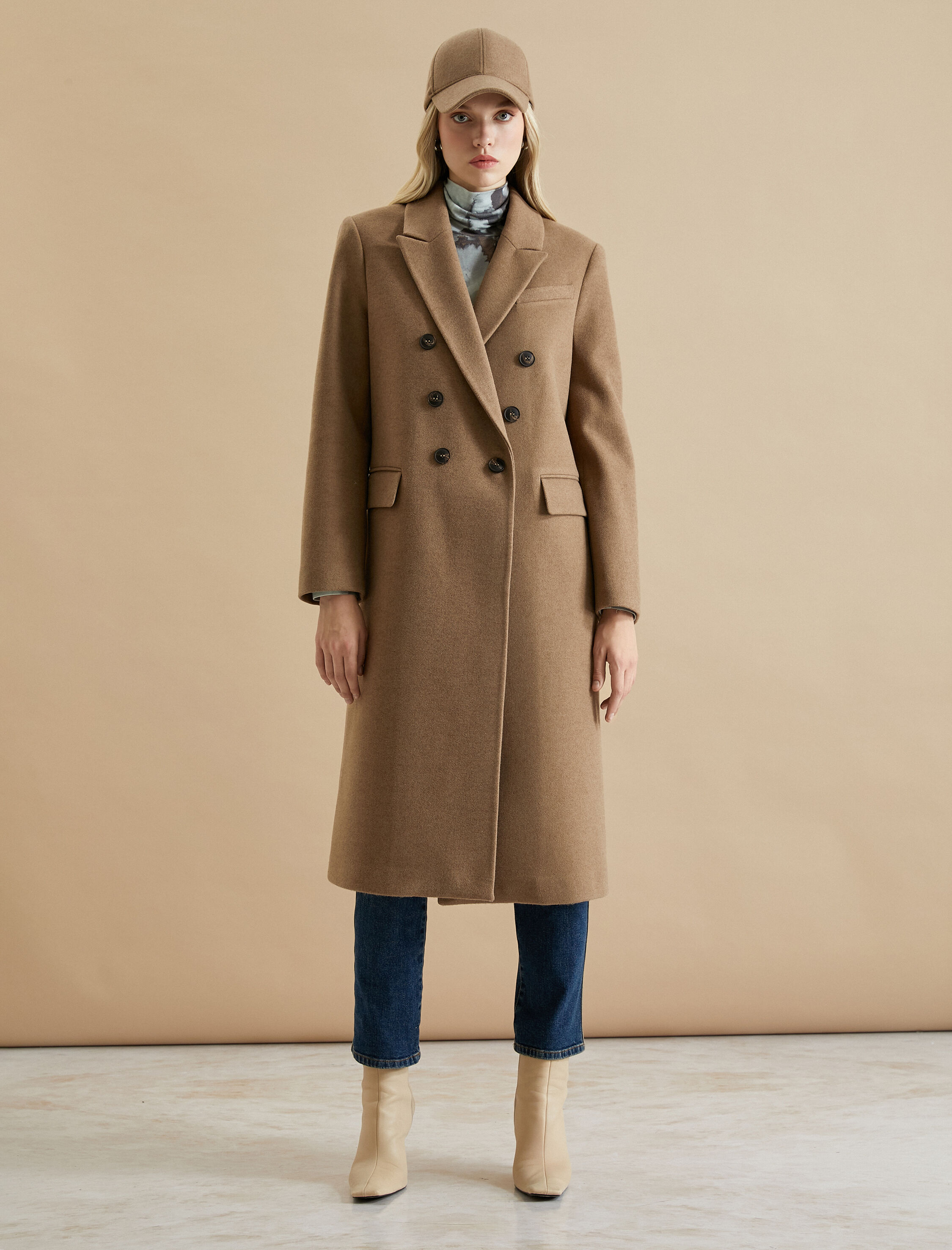   Şahika Ercümen X Koton - Kruvaze Düğmeli Uzun Kaşe Kaban