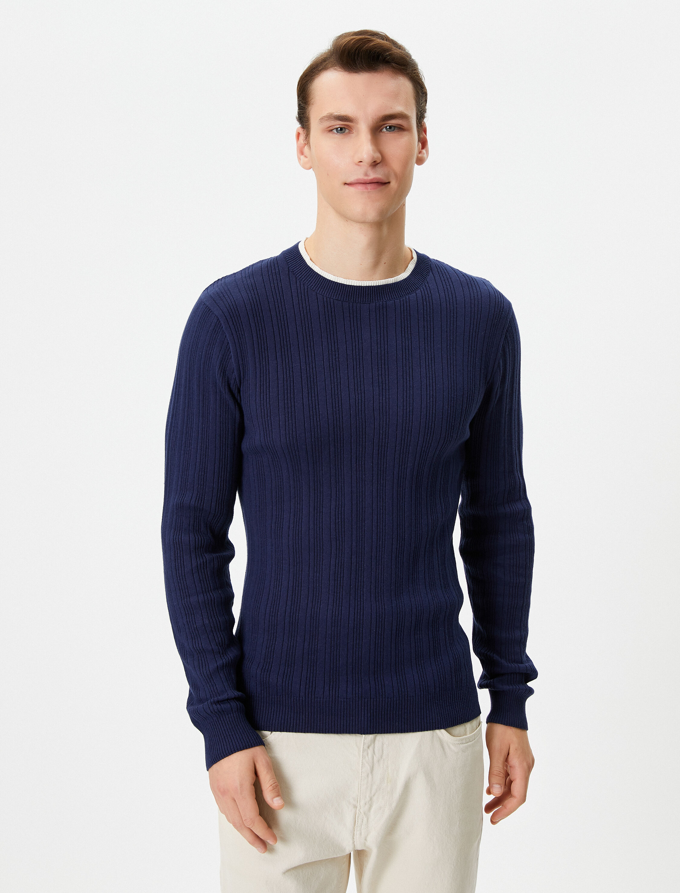   Slim Fit Kazak Triko Dokulu Yaka Detaylı Uzun Kollu