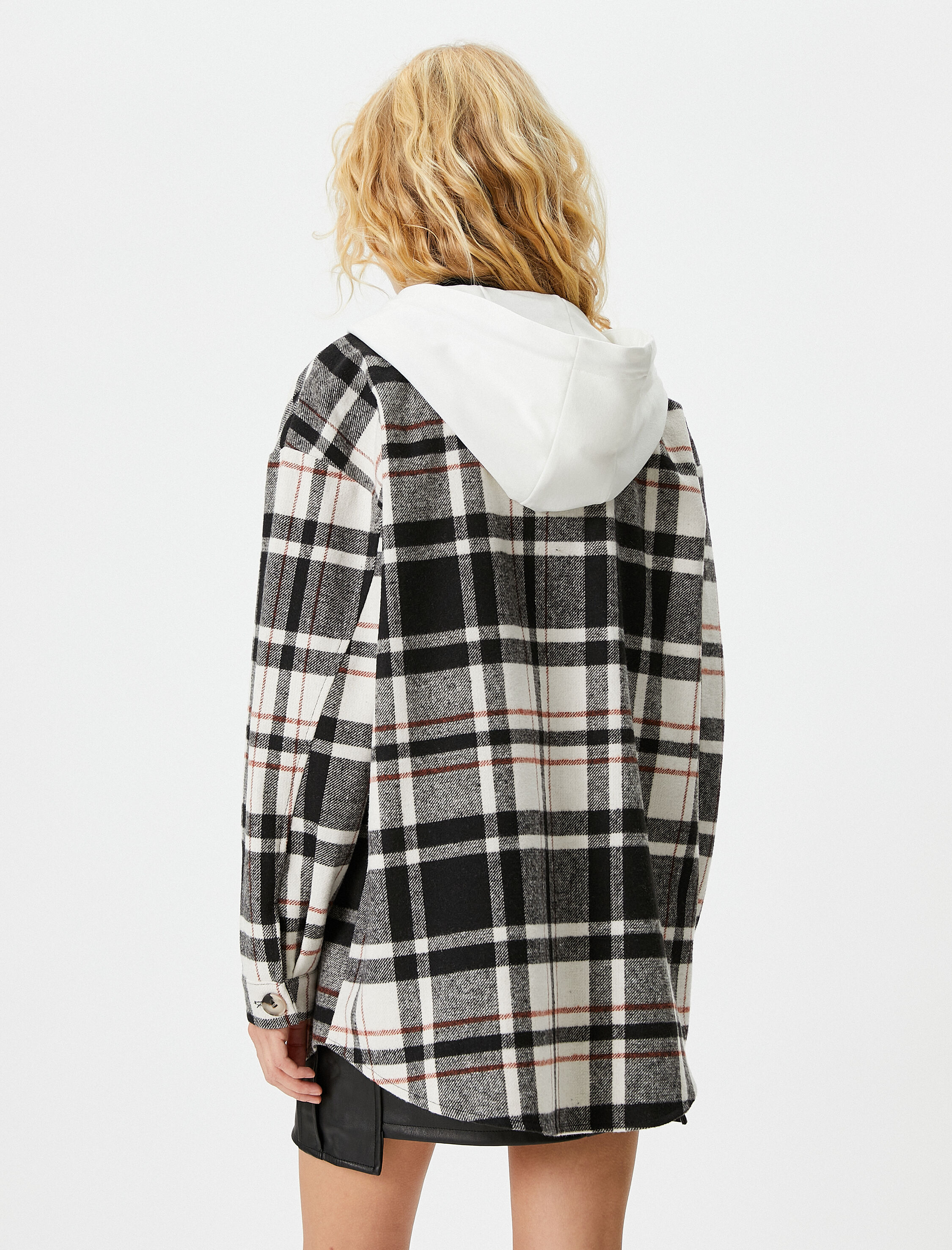 Kapüşonlu Ekoseli Oduncu Gömlek Ceket Cep Detaylı Yumuşak Dokulu