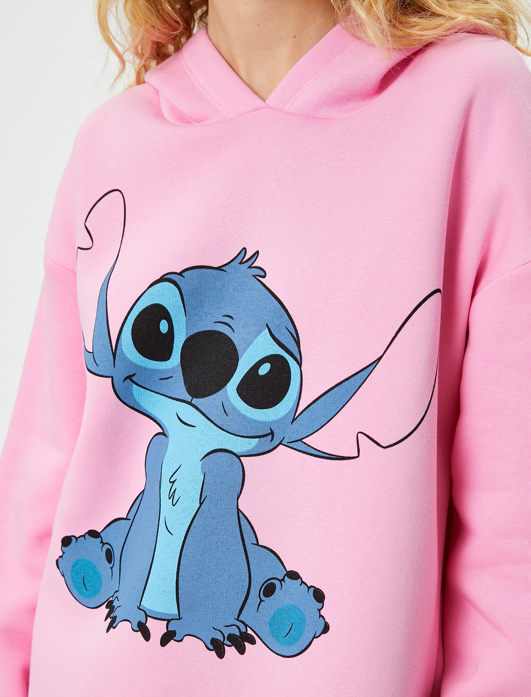   Şardonlu Stitch Kapşonlu Sweatshirt Lisanslı Uzun Kollu Rahat Kalıp