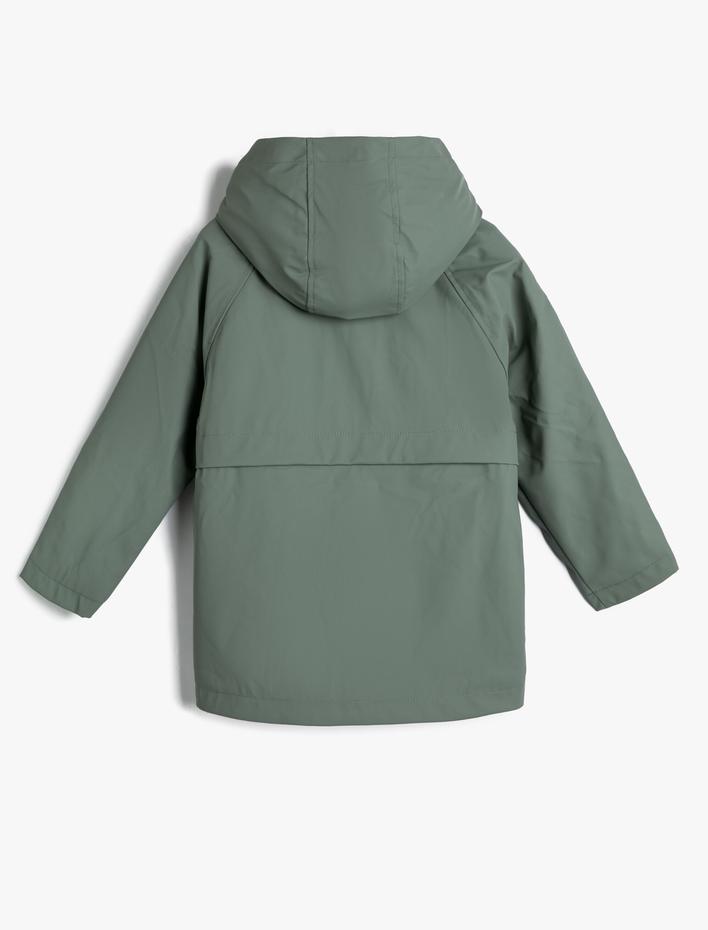 Erkek Çocuk Kapşonlu Mont Su Geçirmez  Fermuarlı Kapaklı Cepli Peluş Astarlı