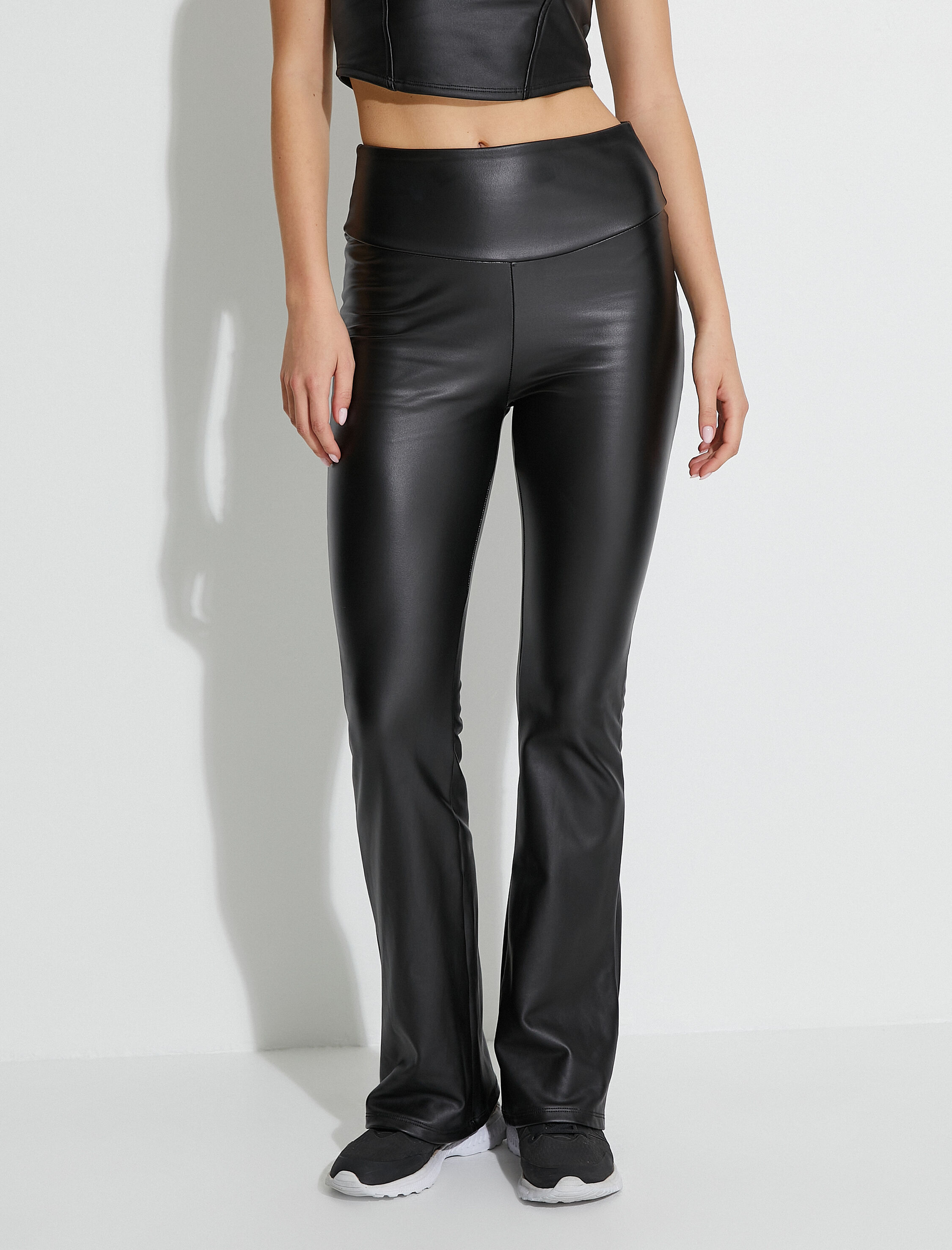   Suni Deri Tayt Yüksek Bel Düz Paça