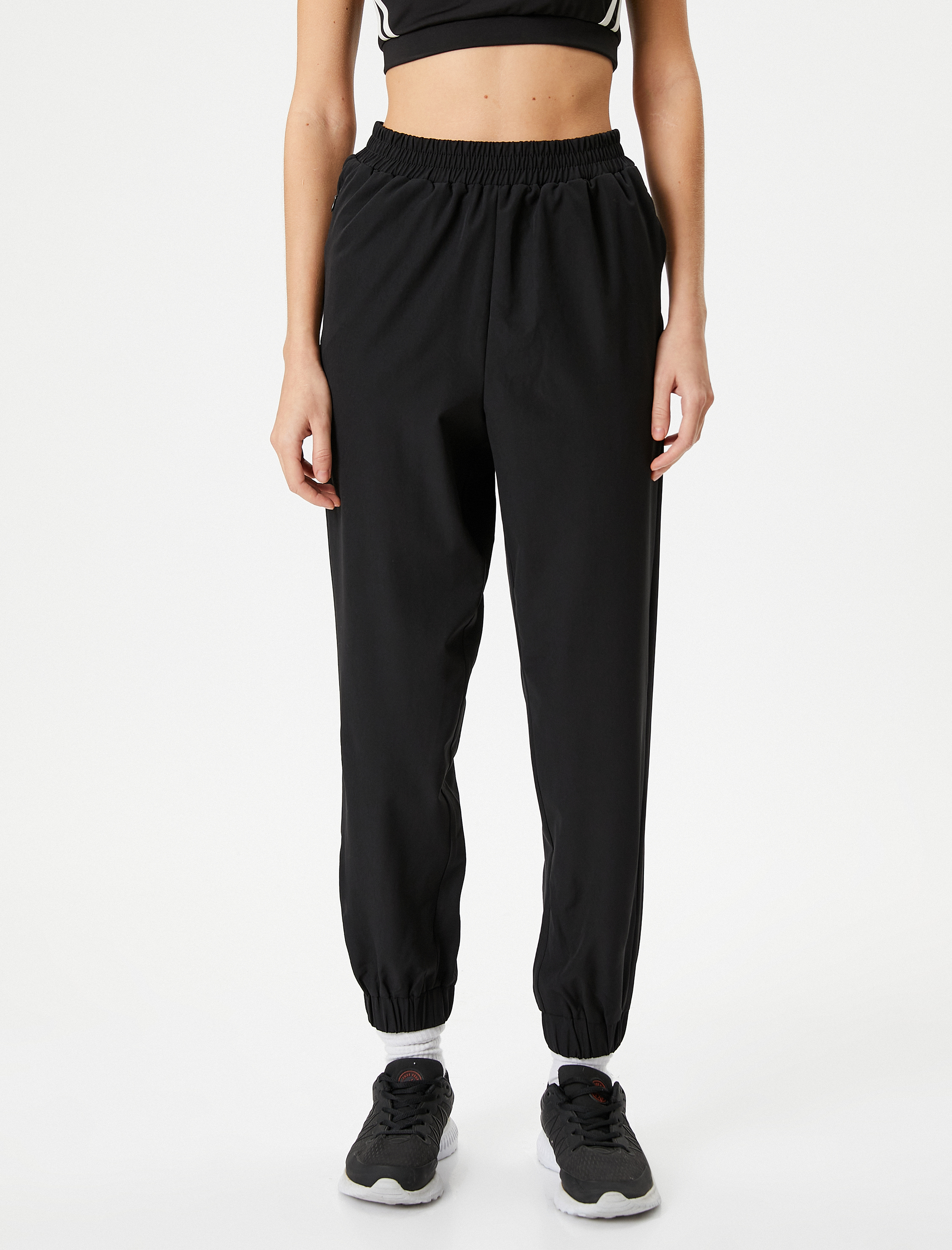 Jogger Eşofman Altı Fermuarlı Cep Detaylı