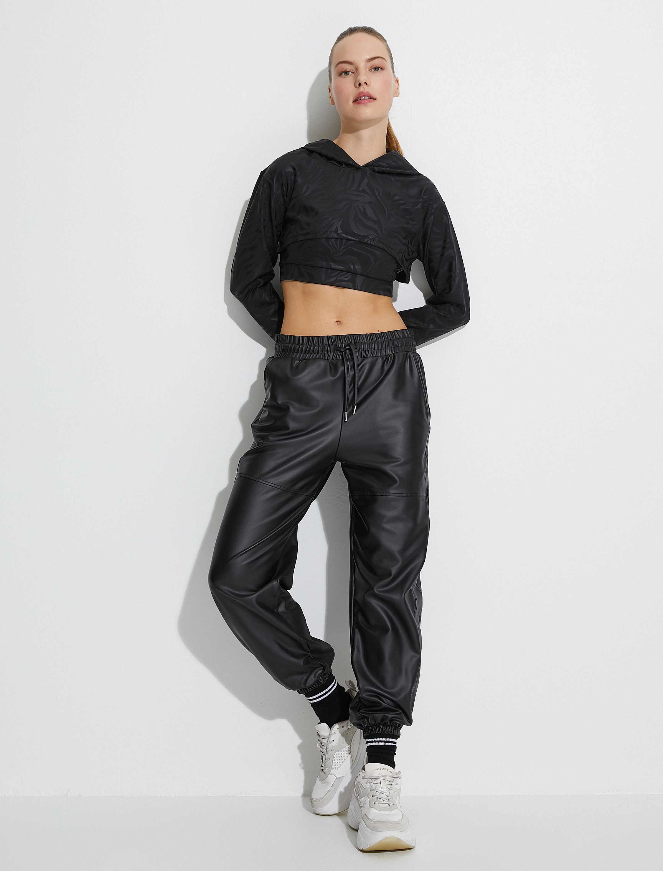   Jogger Eşofman Altı Suni Deri Beli Bağcıklı Cepli