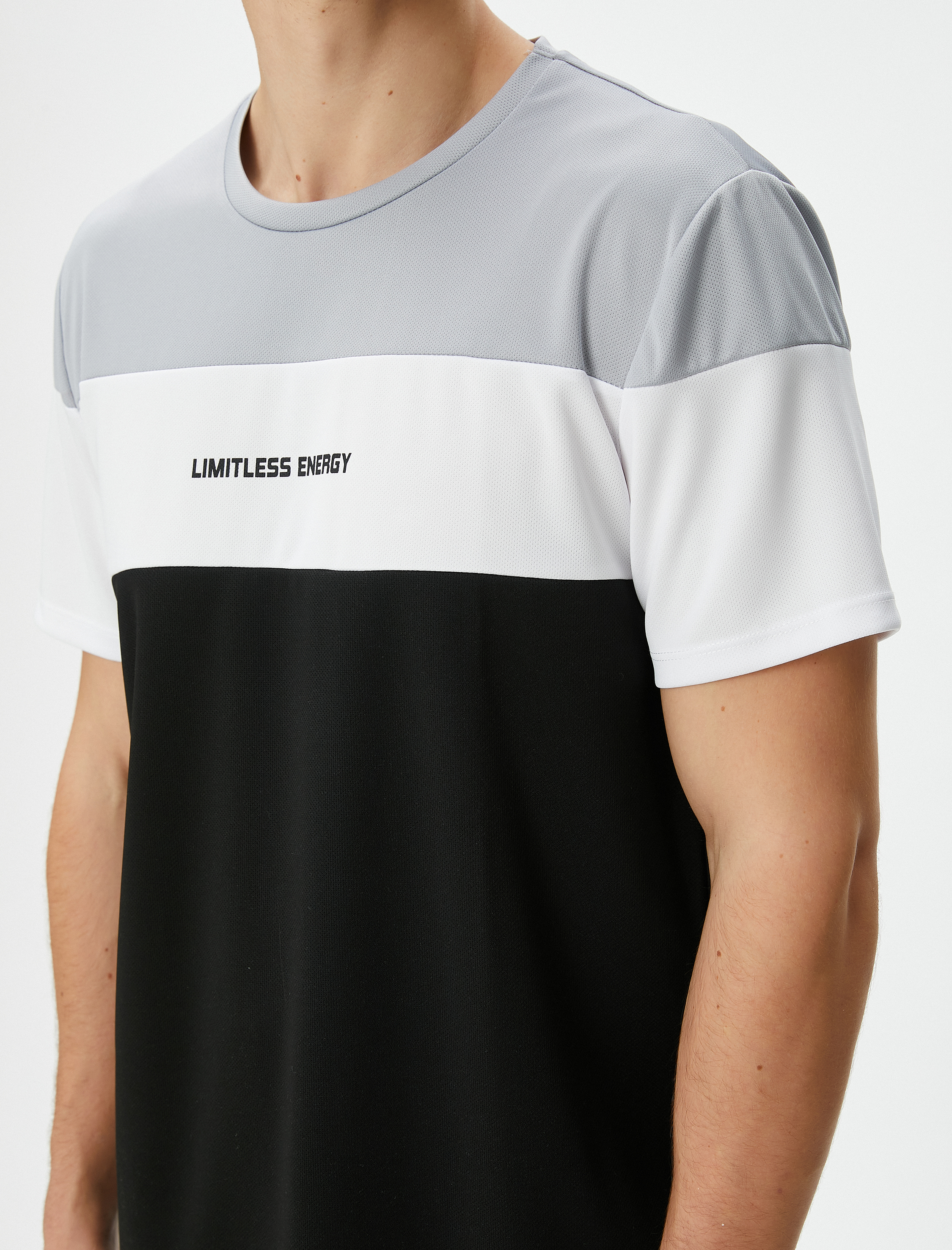   Spor Tişört Renk Bloklu Kısa Kollu Bisiklet Yaka Baskılı