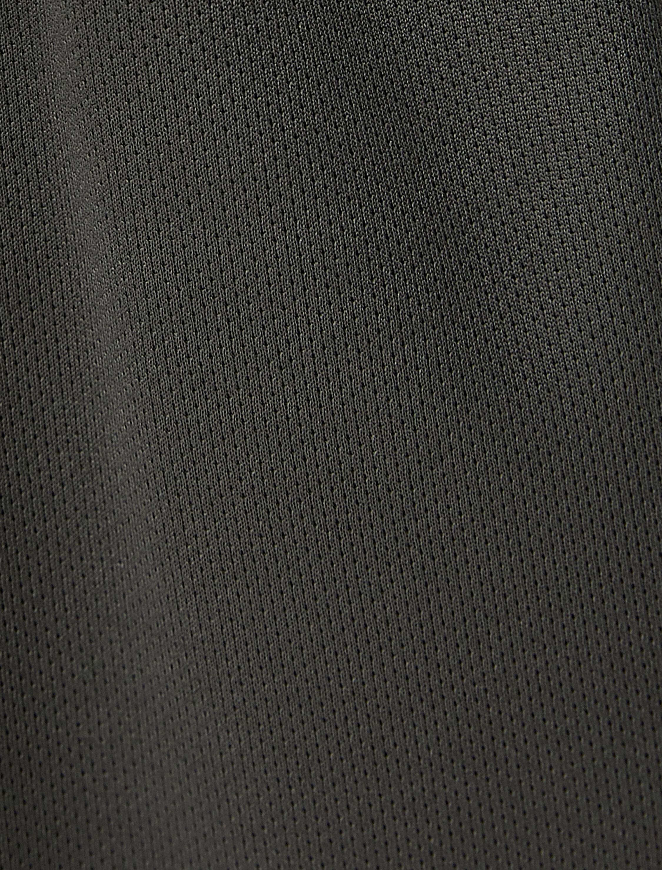   Spor Şort Uzun Beli Bağcıklı Cep Detaylı