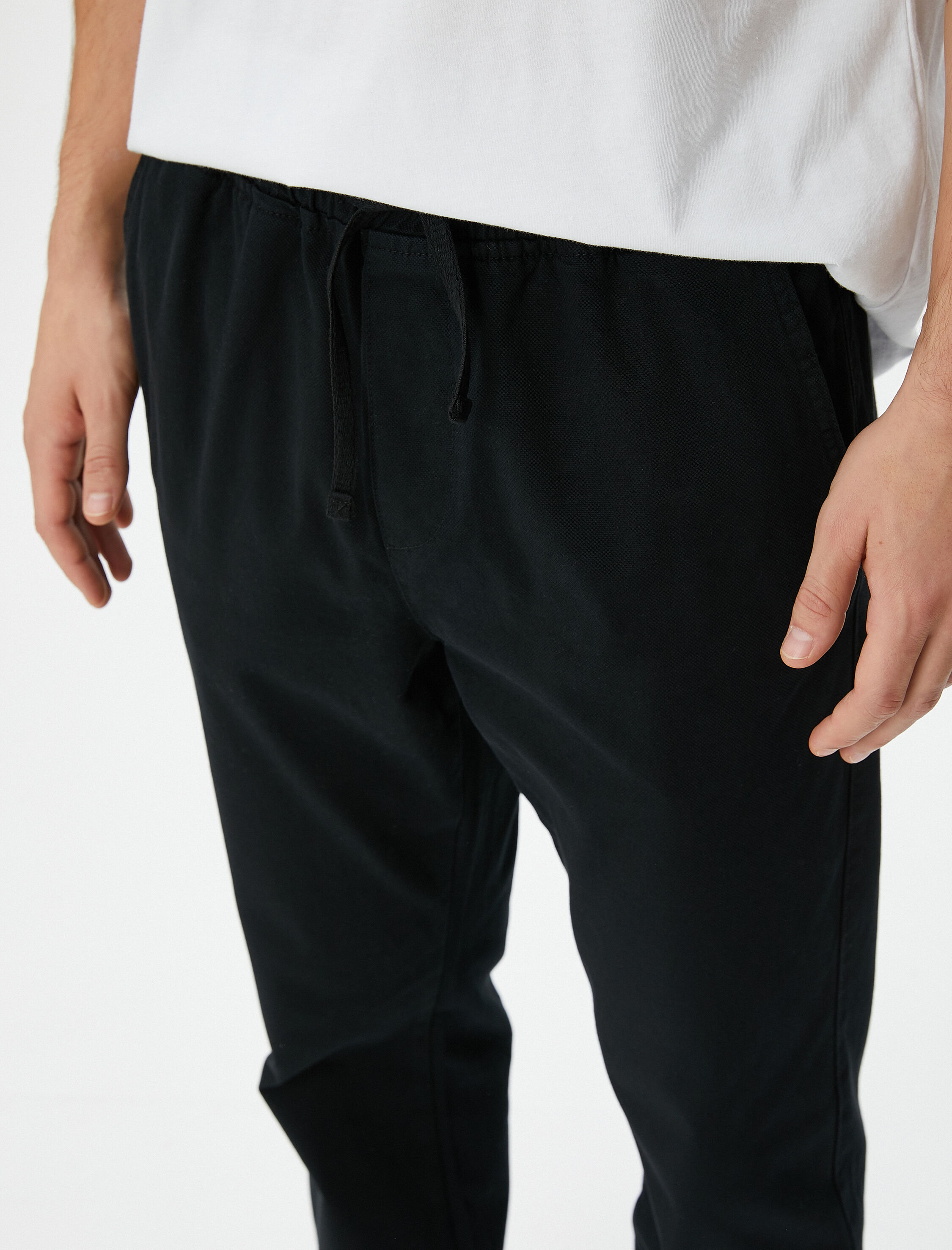 Jogger Pantolon Beli Bağcıklı Slim Fit Cep Detaylı