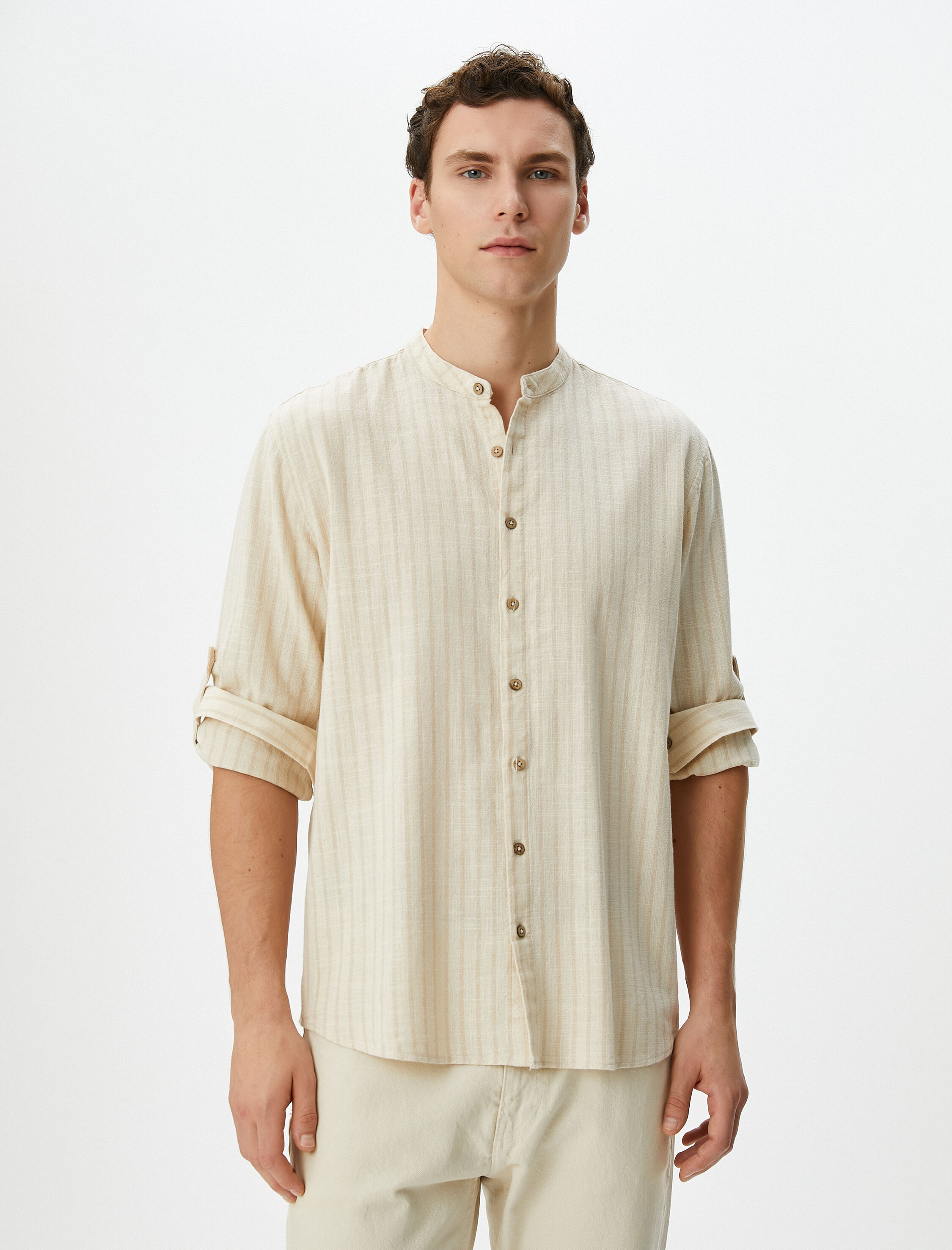   Hakim Yaka Gömlek Düğmeli Kıvrılabilir Kol Detaylı Regular Fit