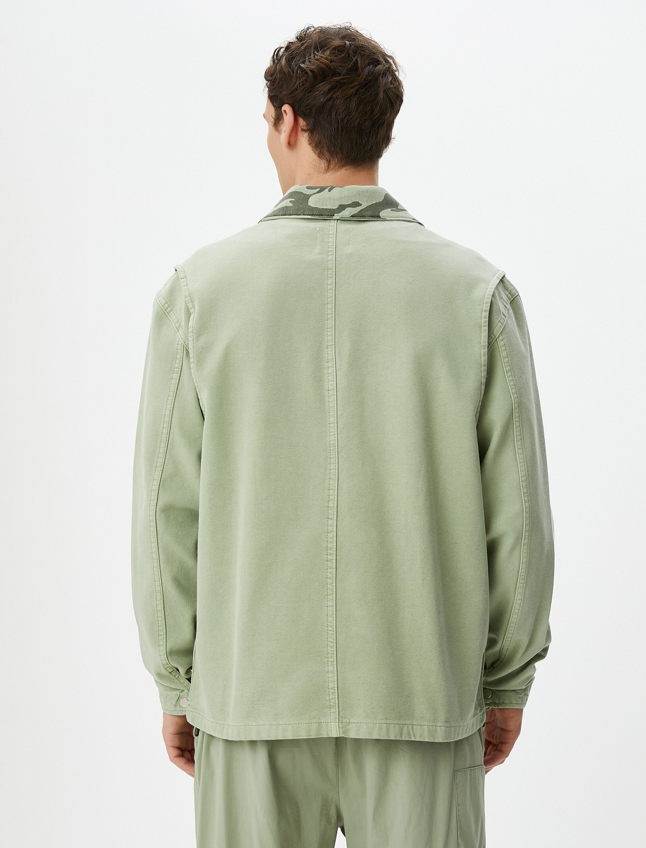   Yıkamalı Kot Ceket Kamuflaj Yakalı Cep Detaylı Fermuarlı