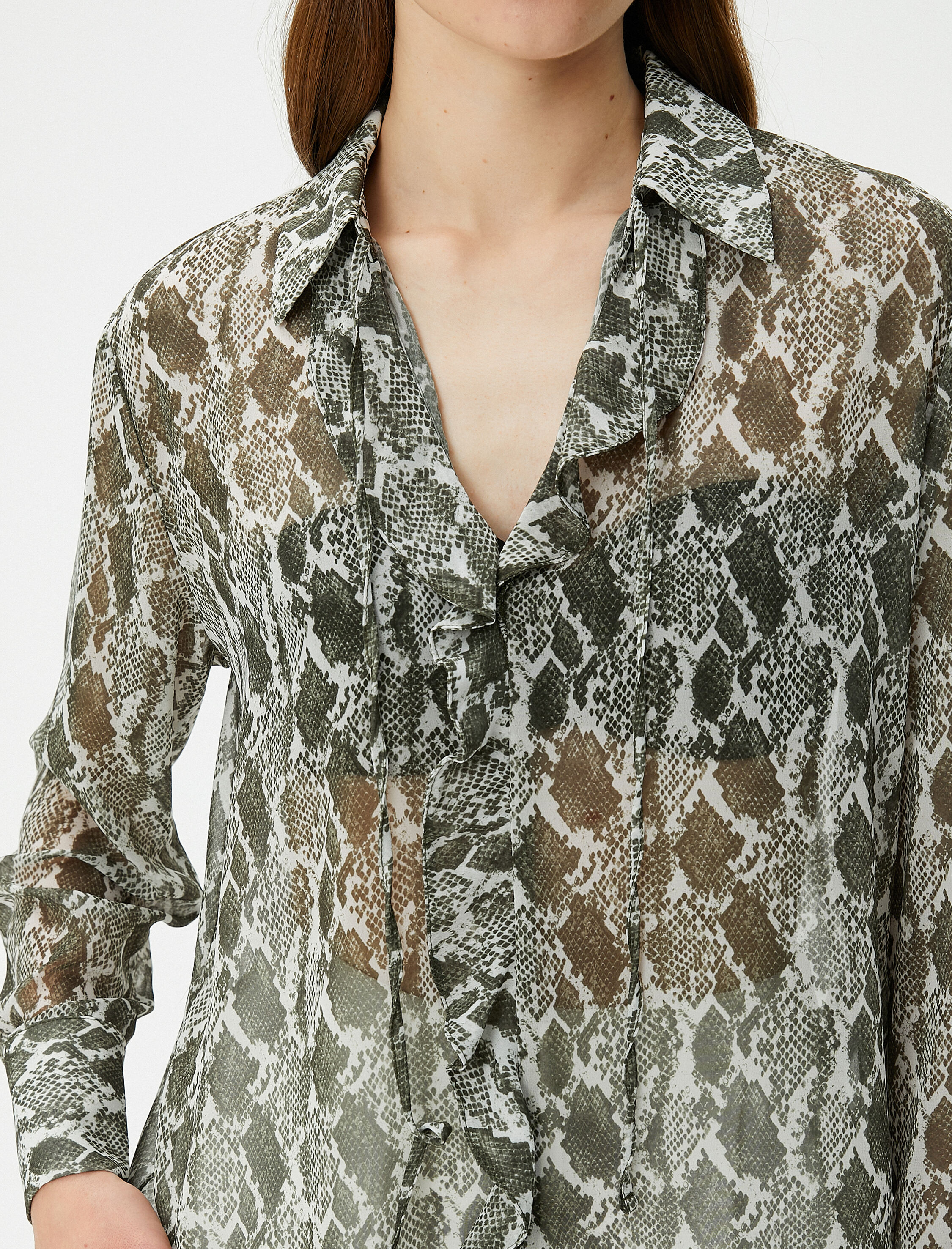 Şifon Bluz Uzun Kollu Yılan Derisi Desenli Fırfırlı