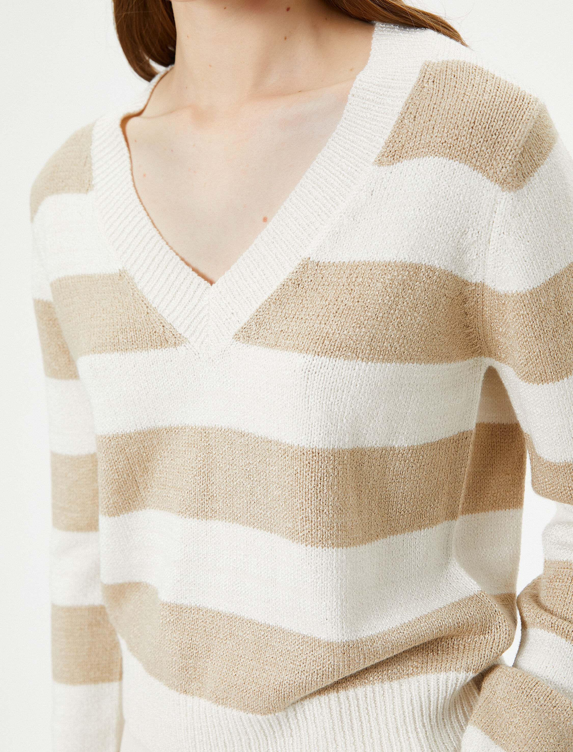   V Yaka Kazak Triko Uzun Kollu