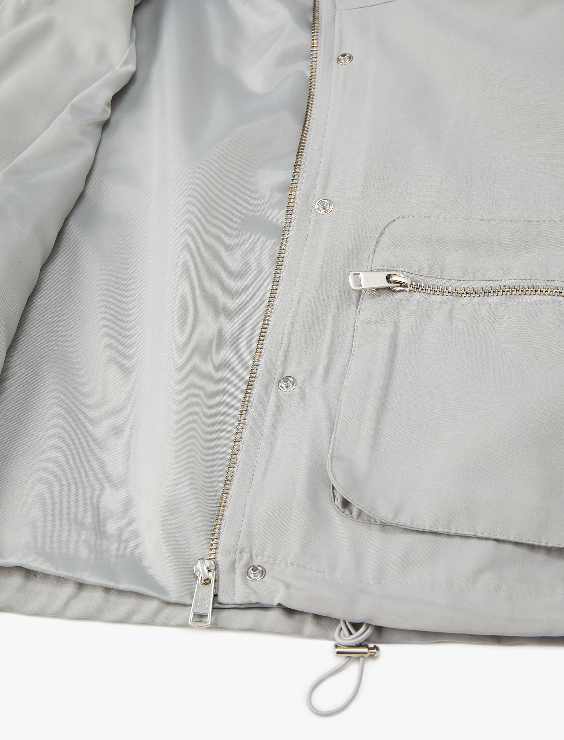   Kapşonlu Mont Fermuarlı Çıtçıt Kapamalı Cepli