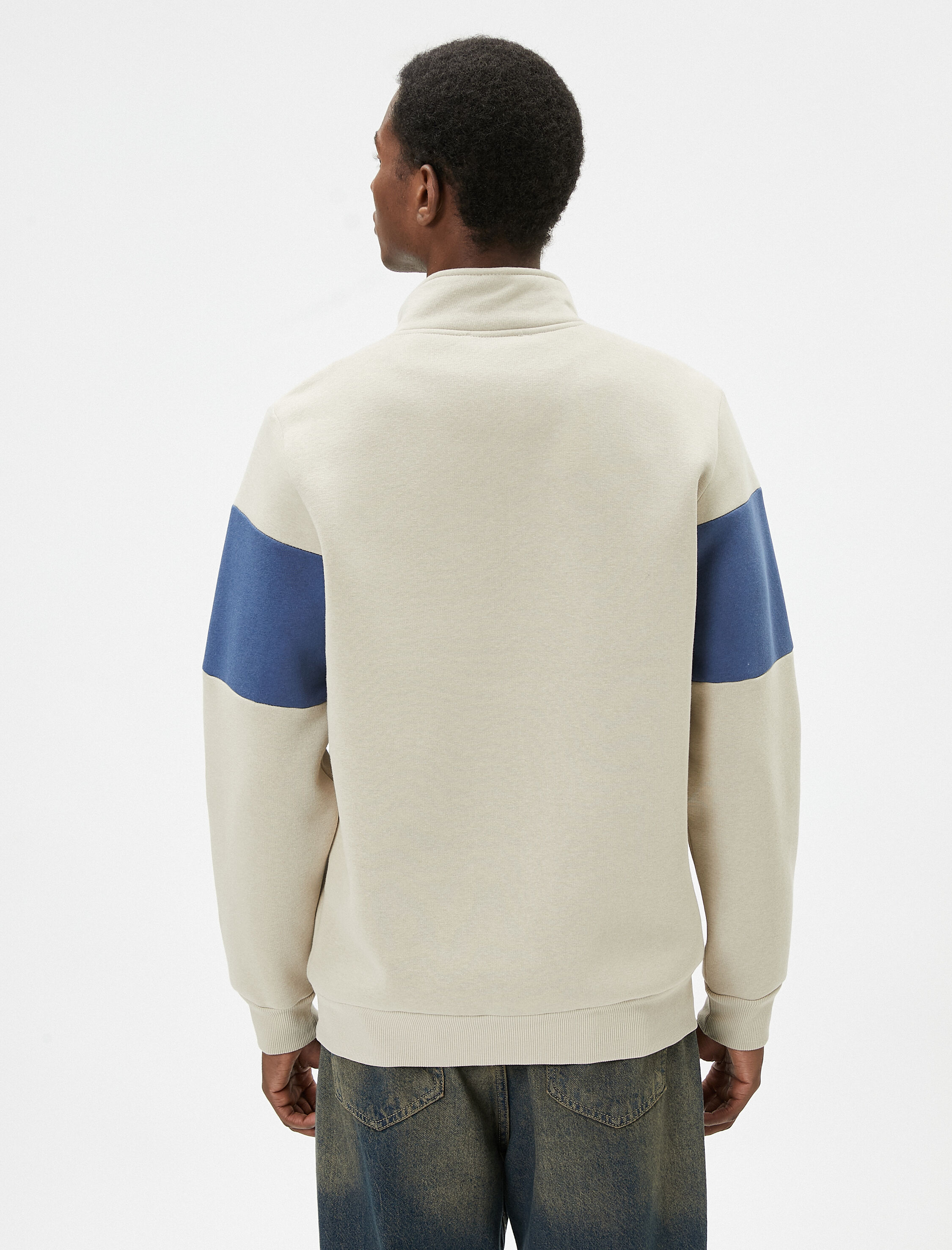   Yarım Fermuarlı Sweatshirt Dik Yaka Slogan Baskılı Renk Bloklu Şardonlu