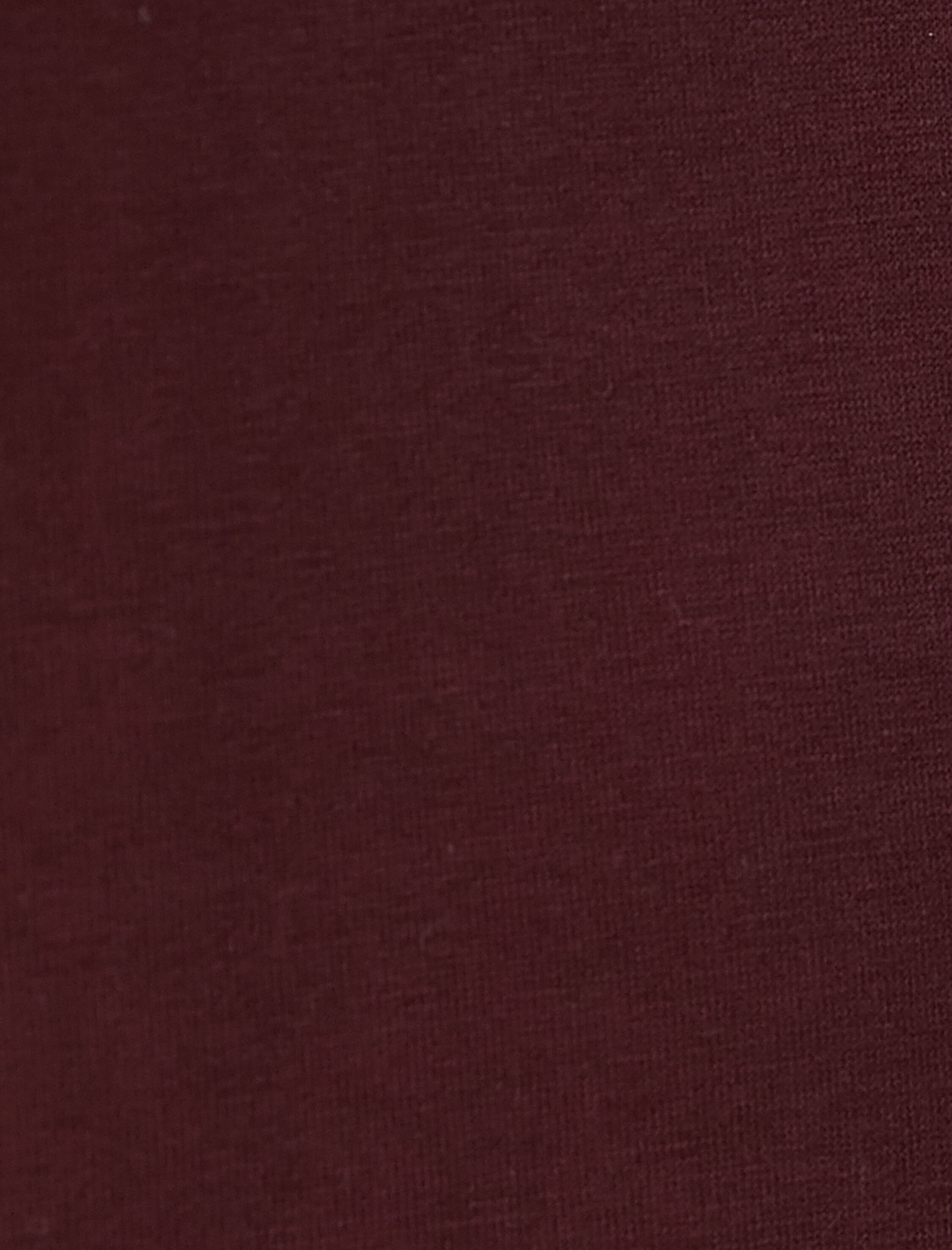   Modal Kumaş Yoga Tişört Kolsuz Arkası Pencere Detaylı Varak Baskı Detaylı