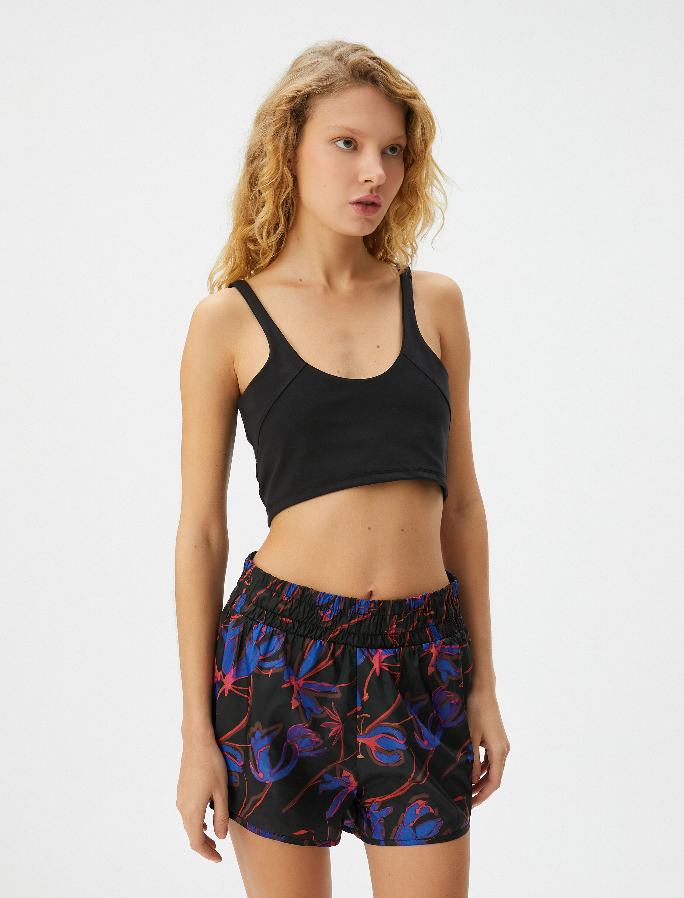   Yarım Atlet Sütyen Kapsız U Yaka Slim Fit