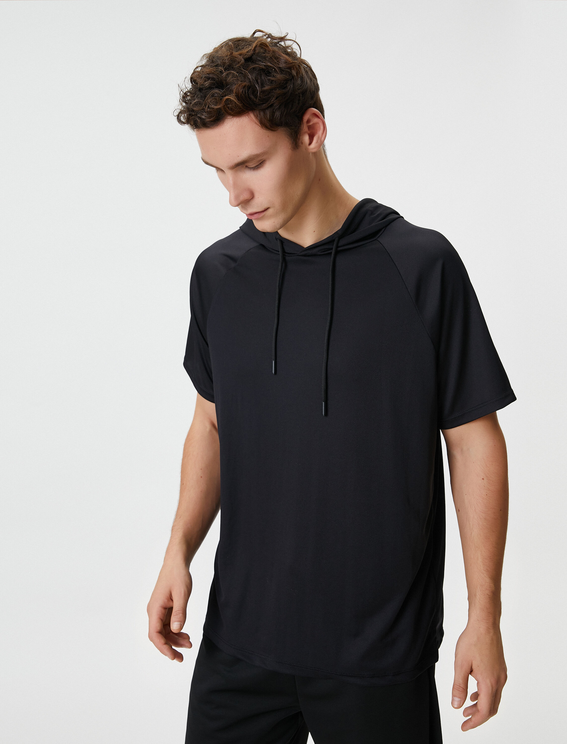   Kapşonlu Spor Tişört Kısa Kollu