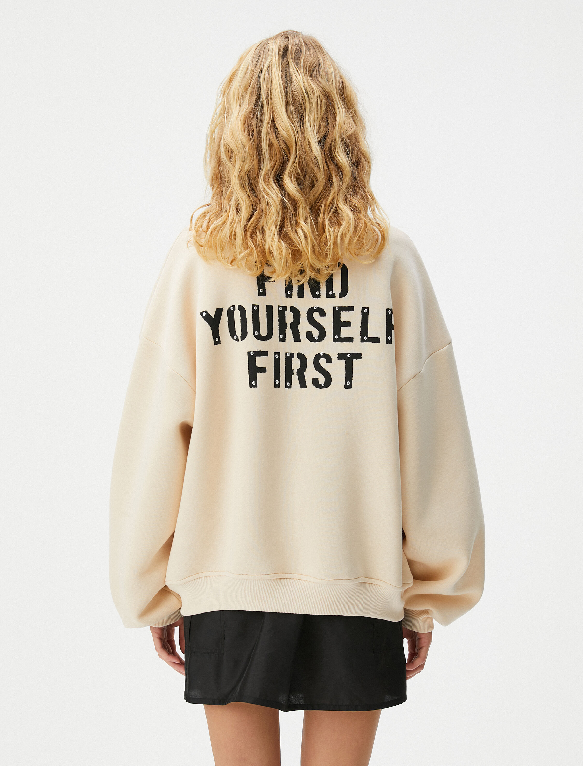   Şardonlu Baskılı Sweatshirt Uzun Kollu Bisiklet Yaka Pamuk Karışımlı