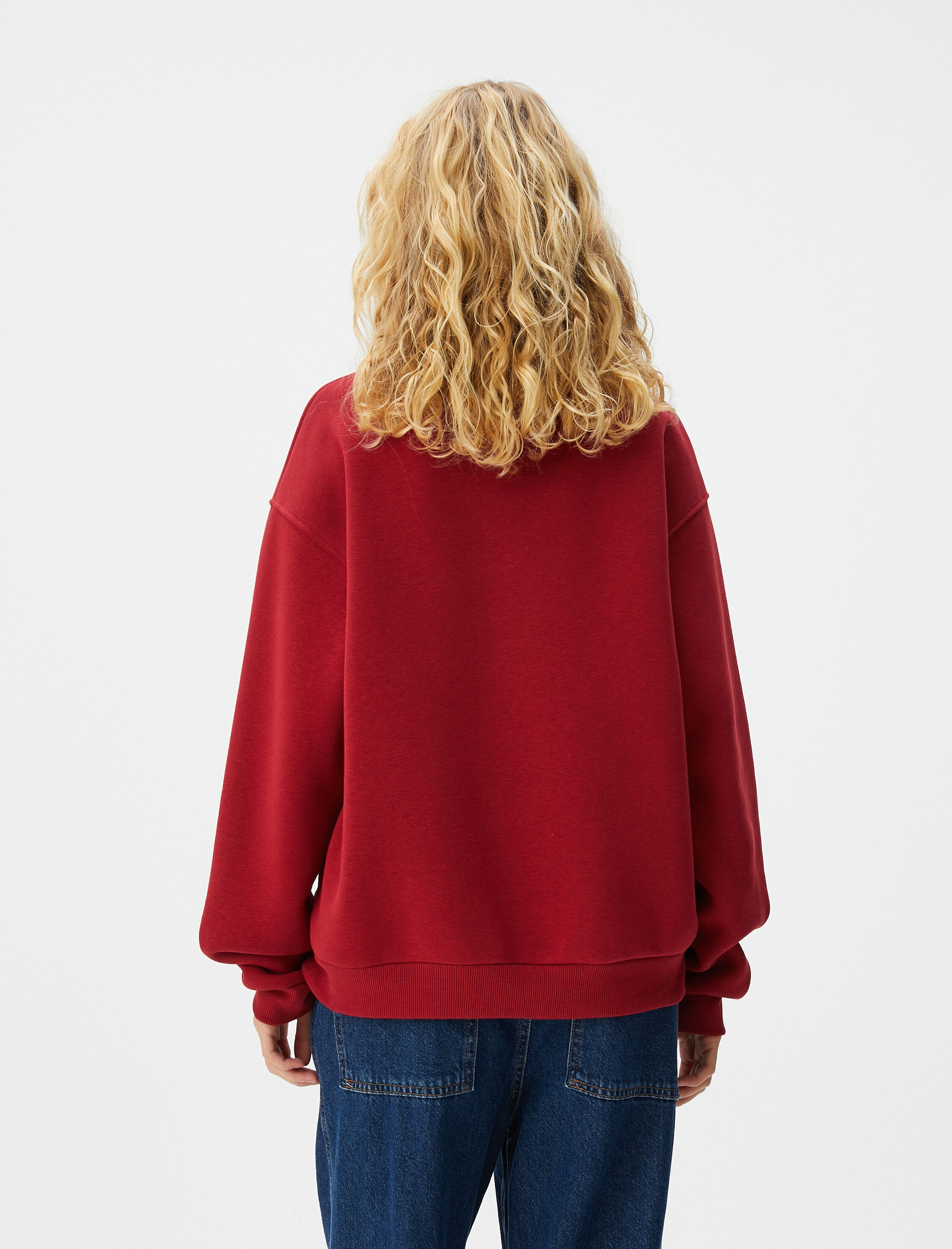   Şardonlu Kolej Oversize Sweatshirt Aplike Detaylı Bisiklet Yaka Uzun Kollu