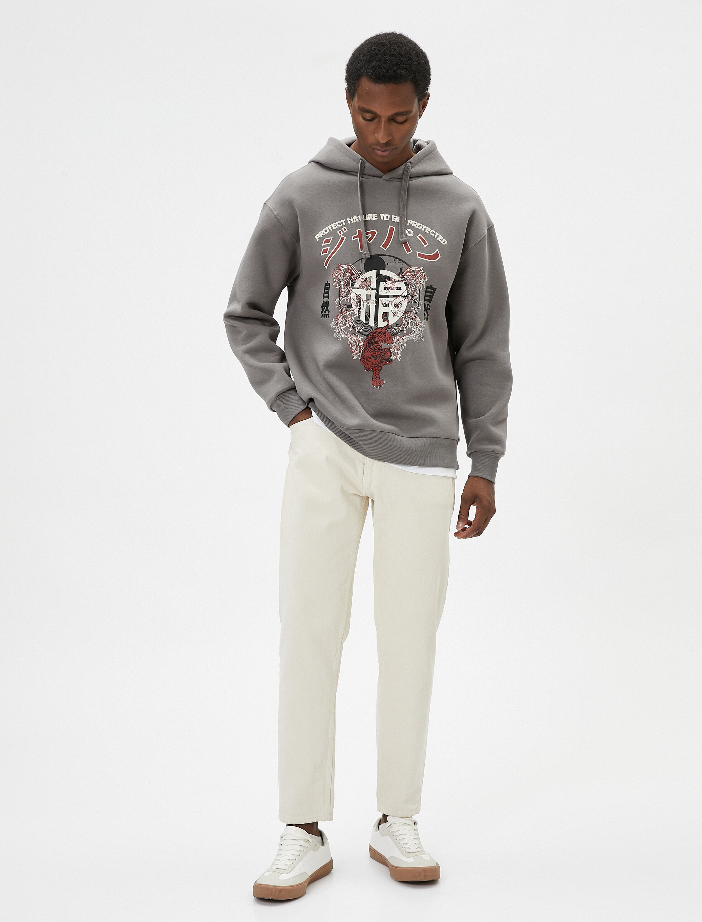   Baskılı Oversize Sweatshirt Kapşonlu Uzakdoğu Temalı Şardonlu