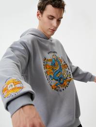 Arkası Baskılı Sweatshirt Oversize Kapşonlu Uzakdoğu Temalı