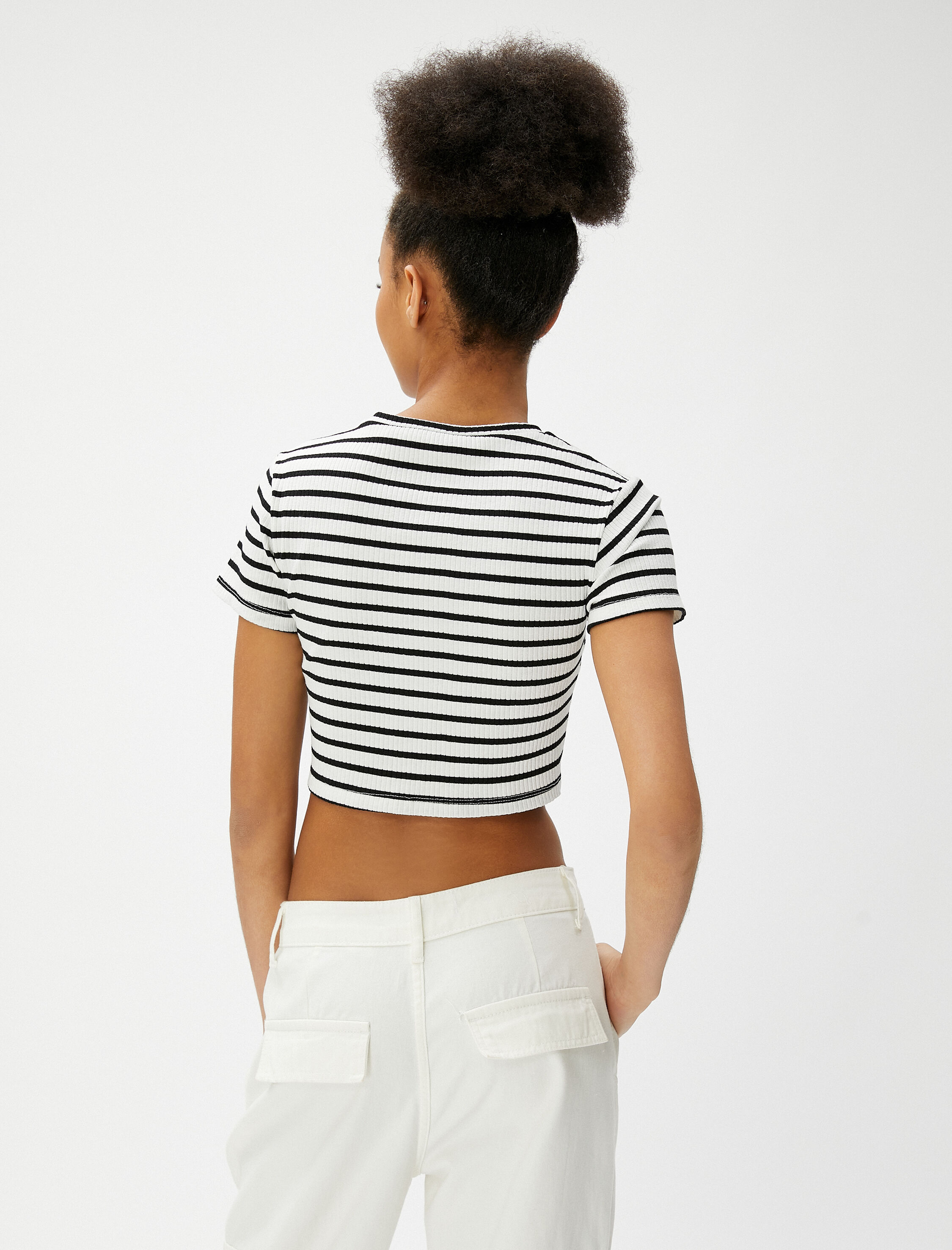   Basic Crop Tişört Bisiklet Yaka Kısa Kollu