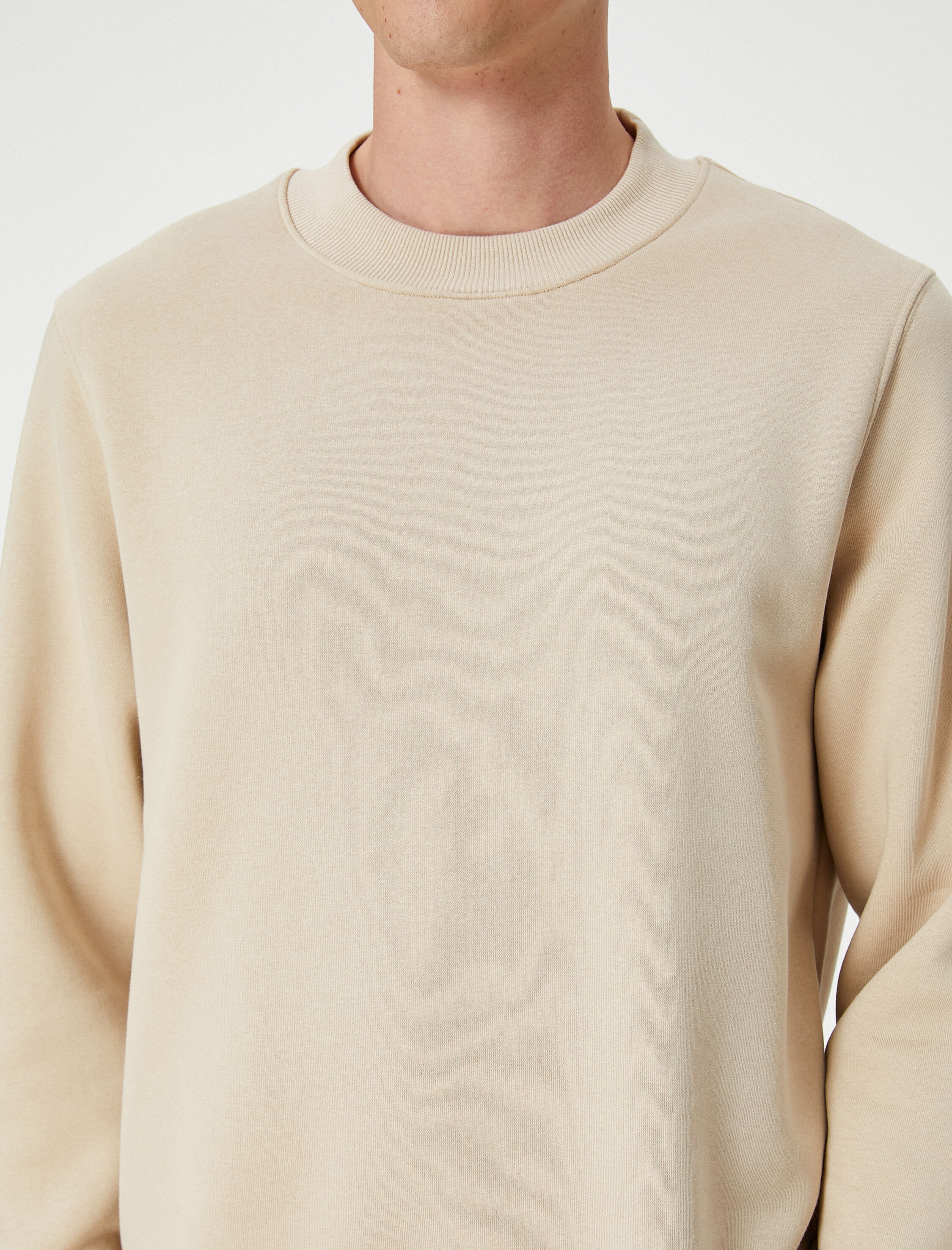   Basic Sweatshirt Bisiklet Yaka Uzun Kollu Şardonlu