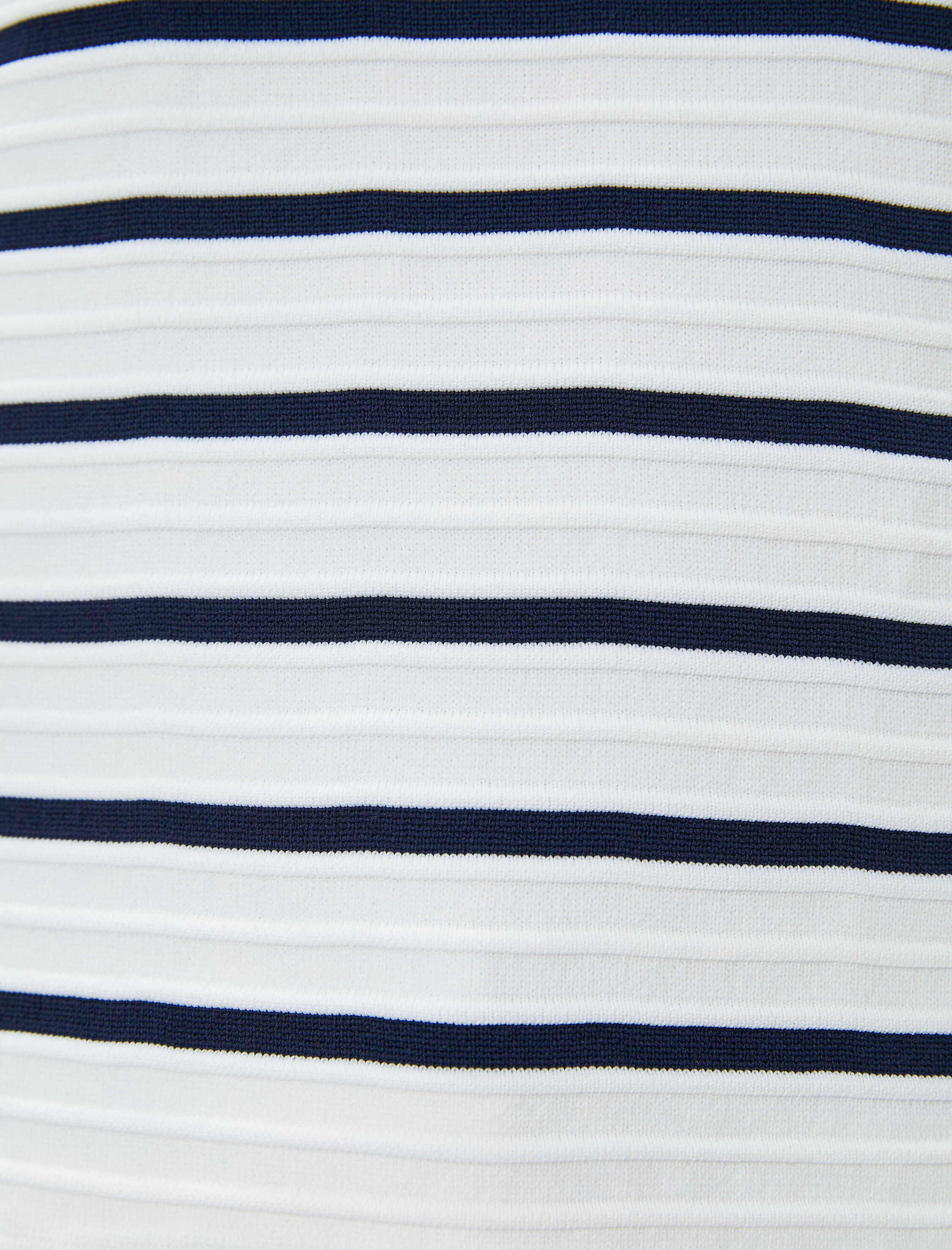   Triko Kazak Kısa Kollu Bisiklet Yaka Dokulu