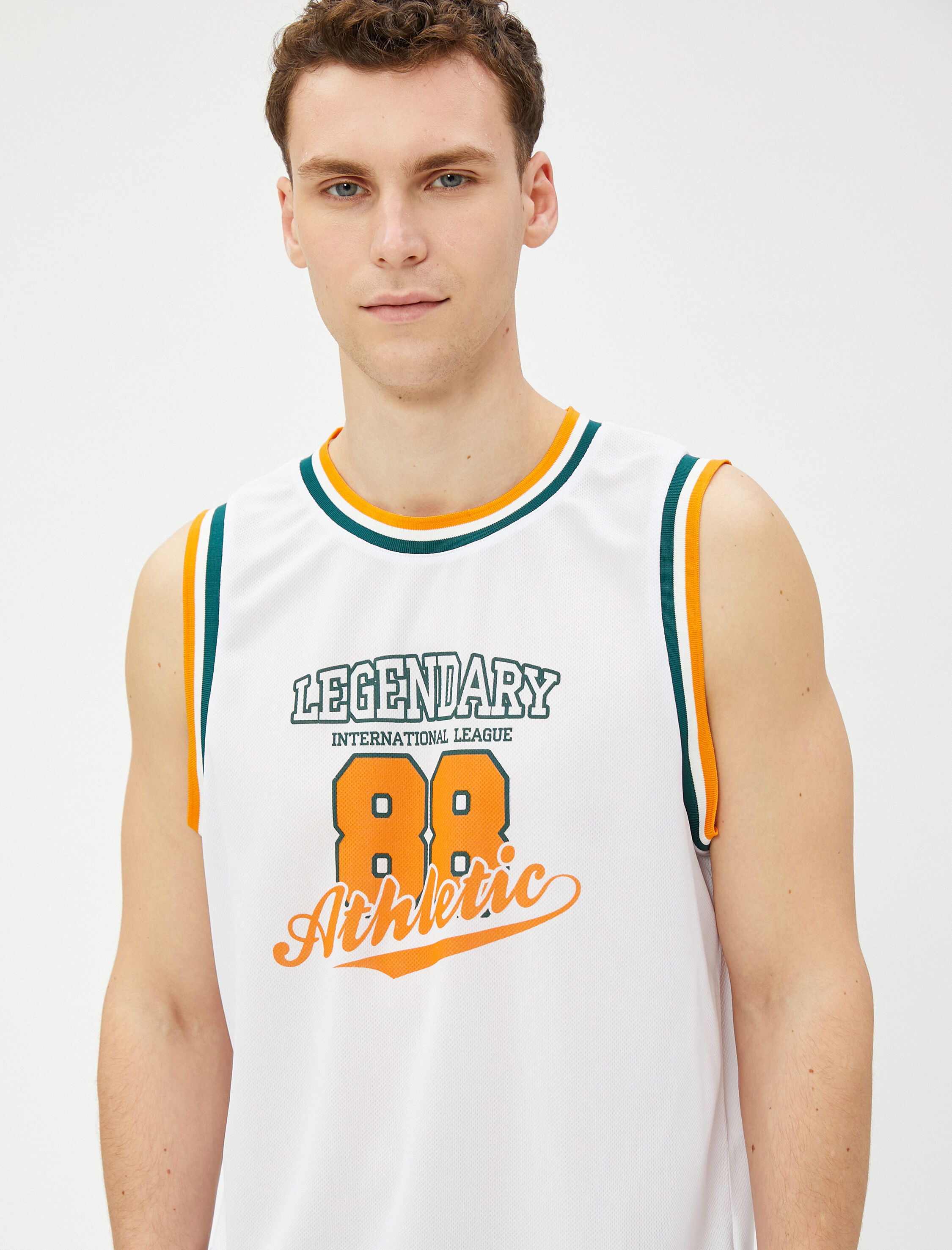   Kolej Atlet Baskılı Bisiklet Yaka