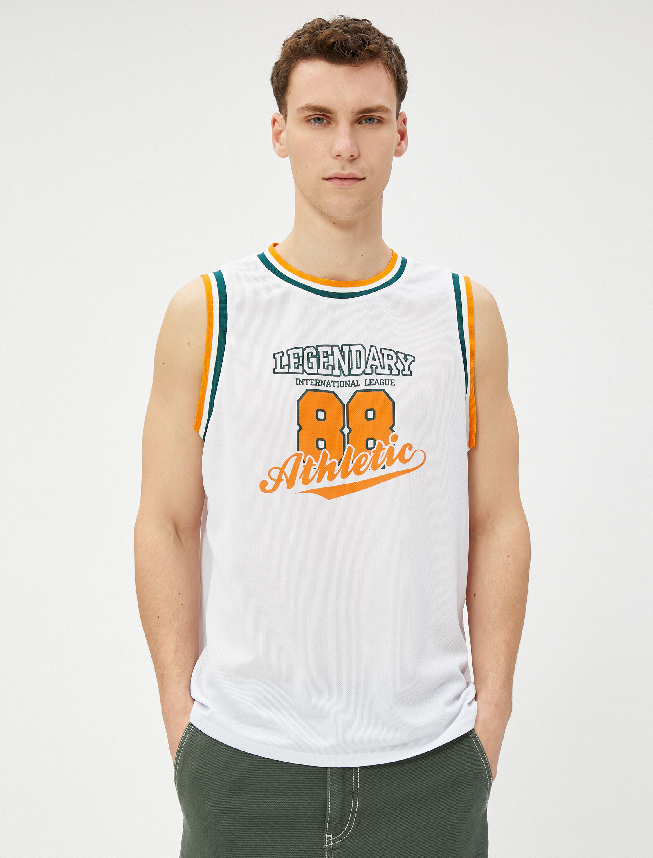   Kolej Atlet Baskılı Bisiklet Yaka