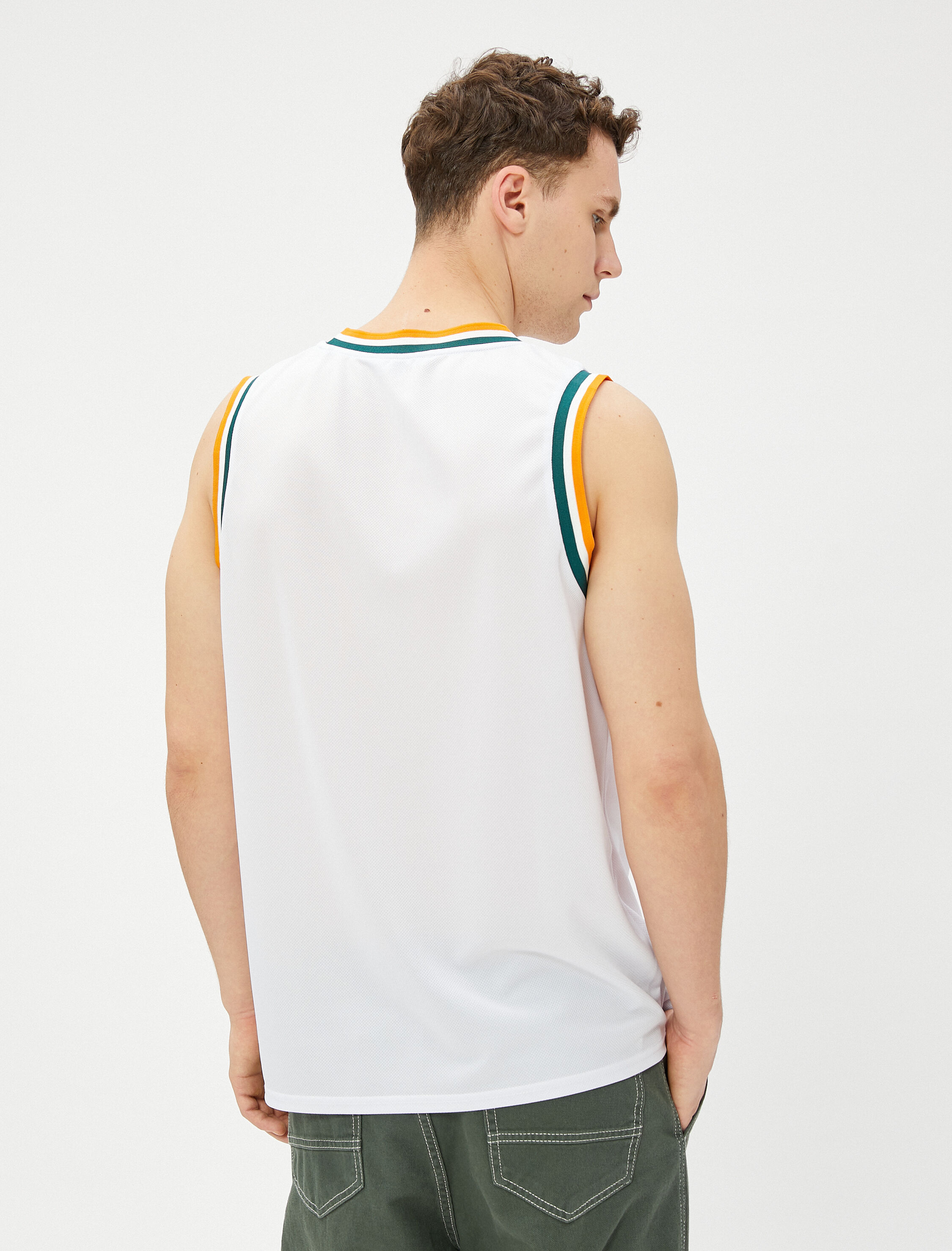   Kolej Atlet Baskılı Bisiklet Yaka